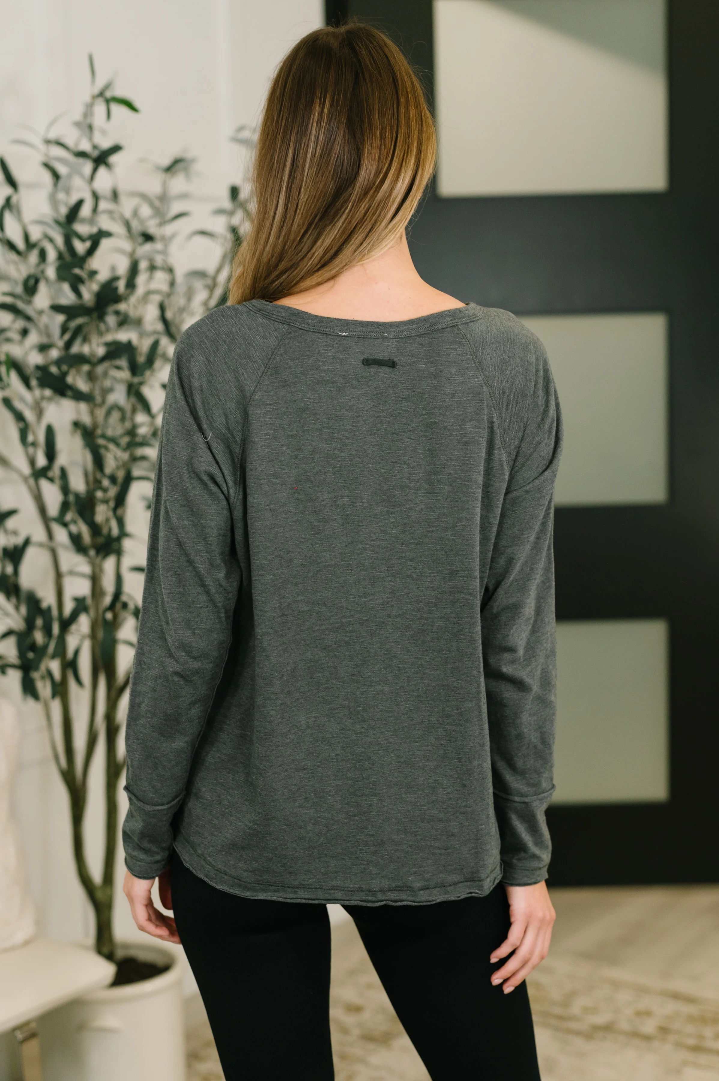 Rooftop View Raglan Sleeve Henley Top - 1/23/2026 - Image 5