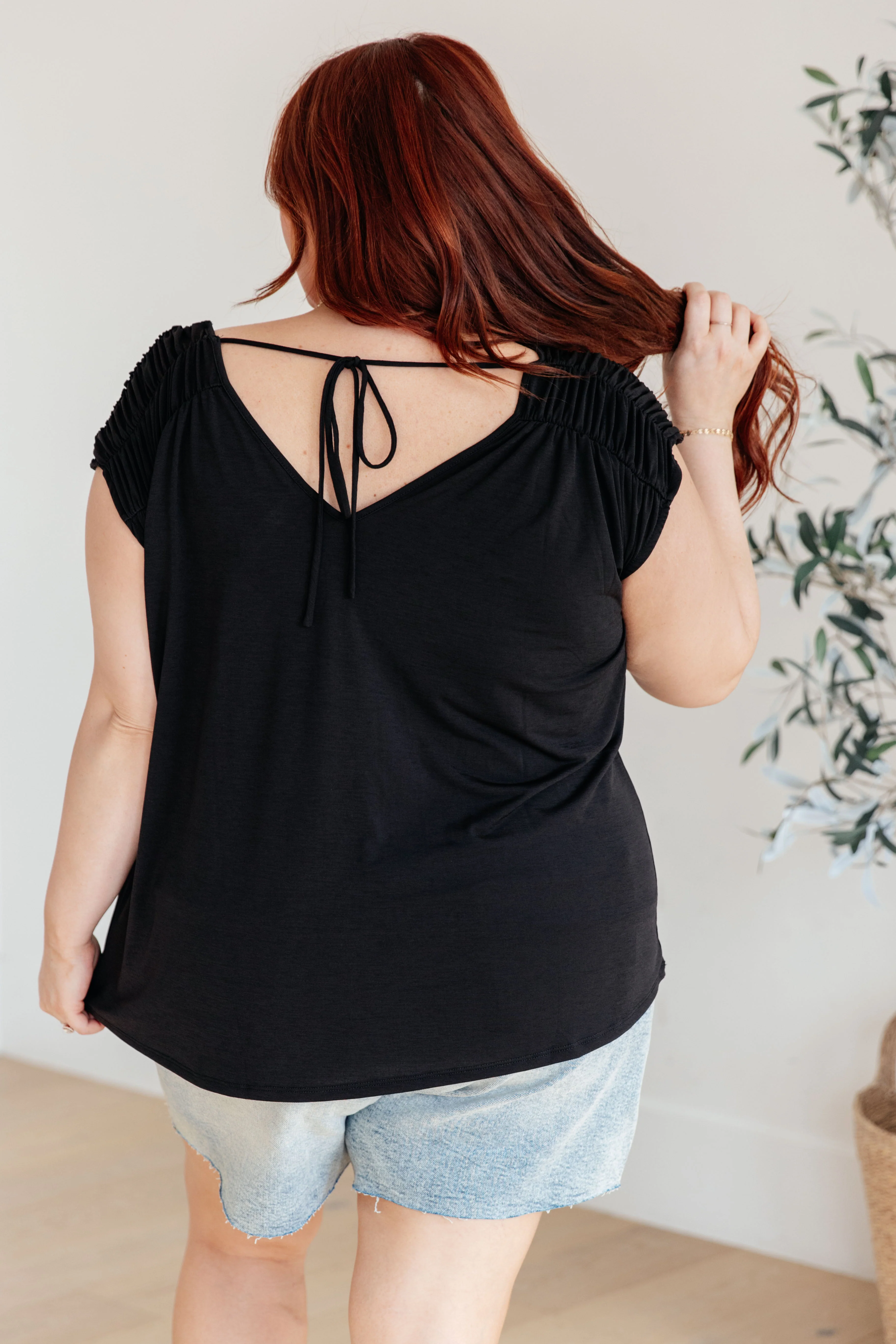 Ruched Cap Sleeve Top in Black - 3/22/2024 - Image 10