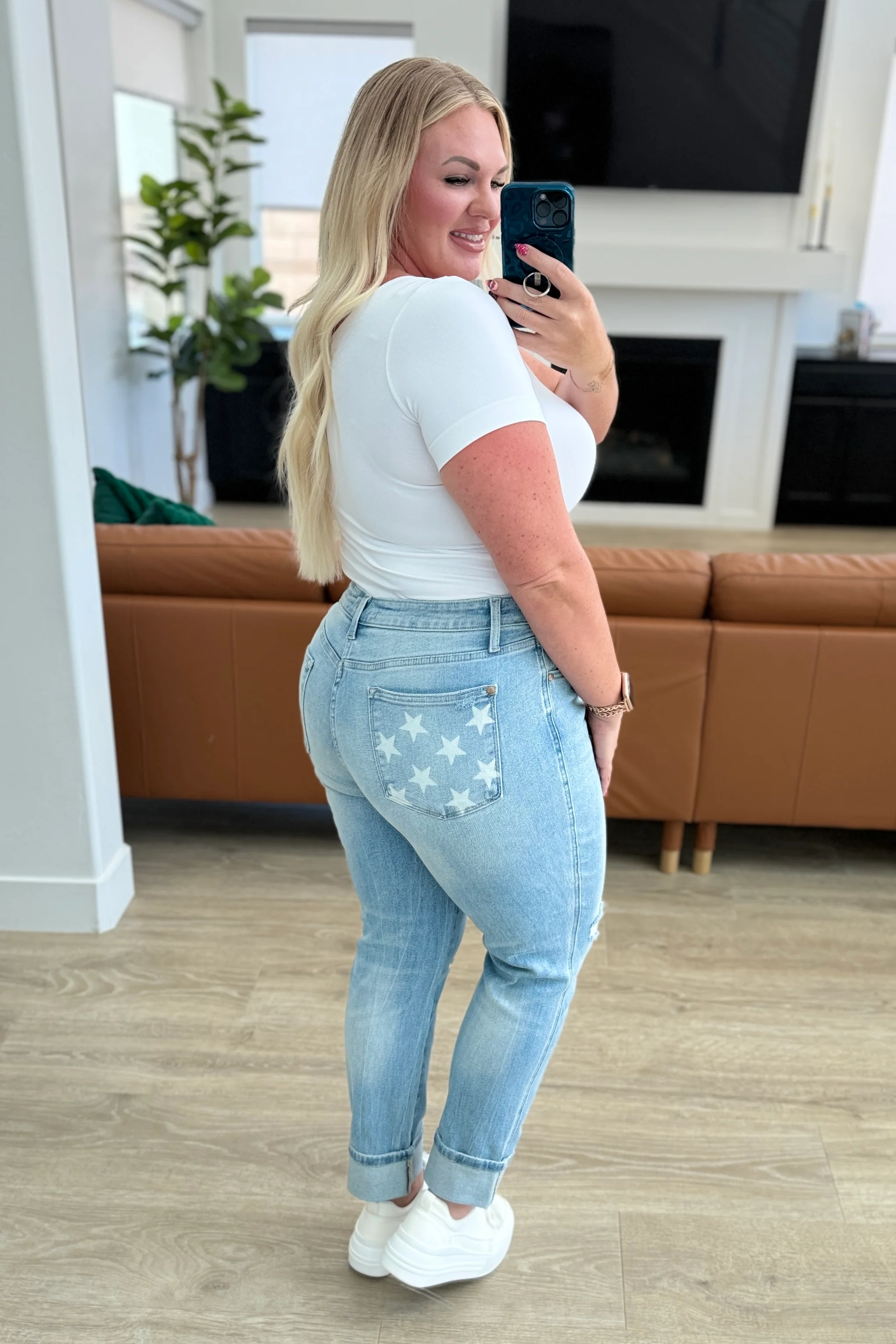 Sam Mid Rise Star Pocket Boyfriend Jeans - 5/15/2024 - Image 14