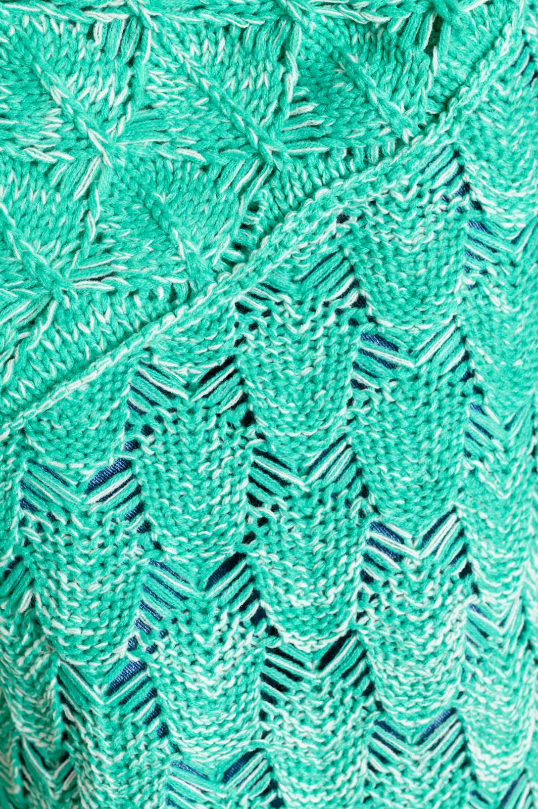 Seaside Magic Chenille Mermaid Tail In Green - 11/24/2023 - Image 3
