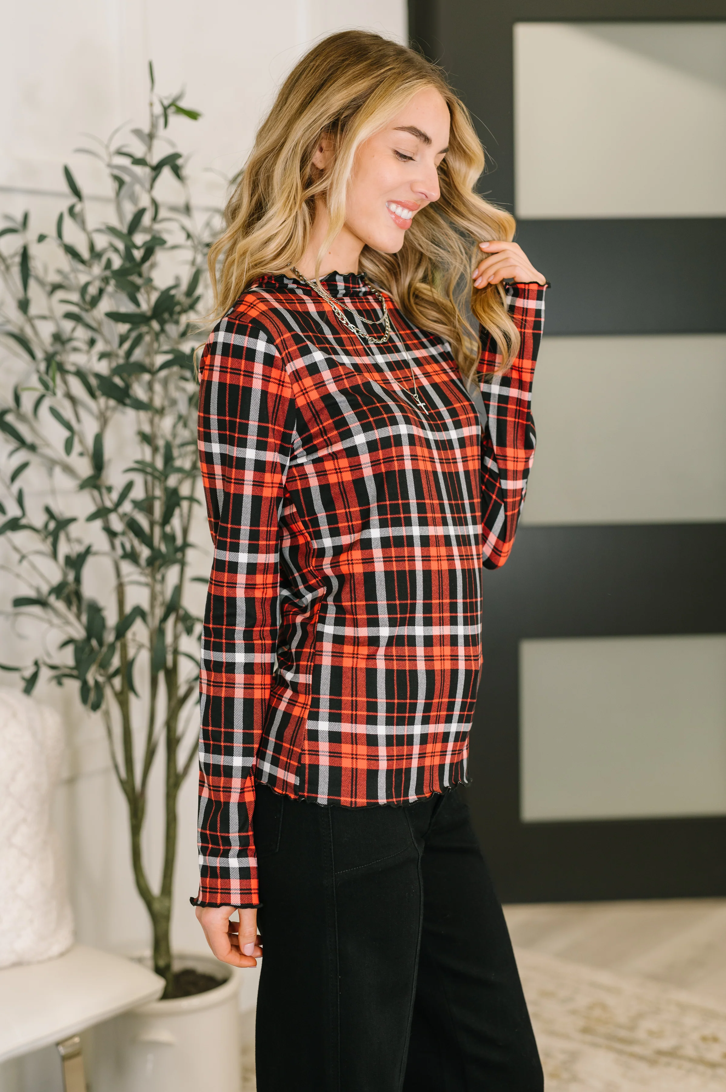 She's Always Changing Plaid Lettuce Hem Top - 12/5/2025 - Image 5