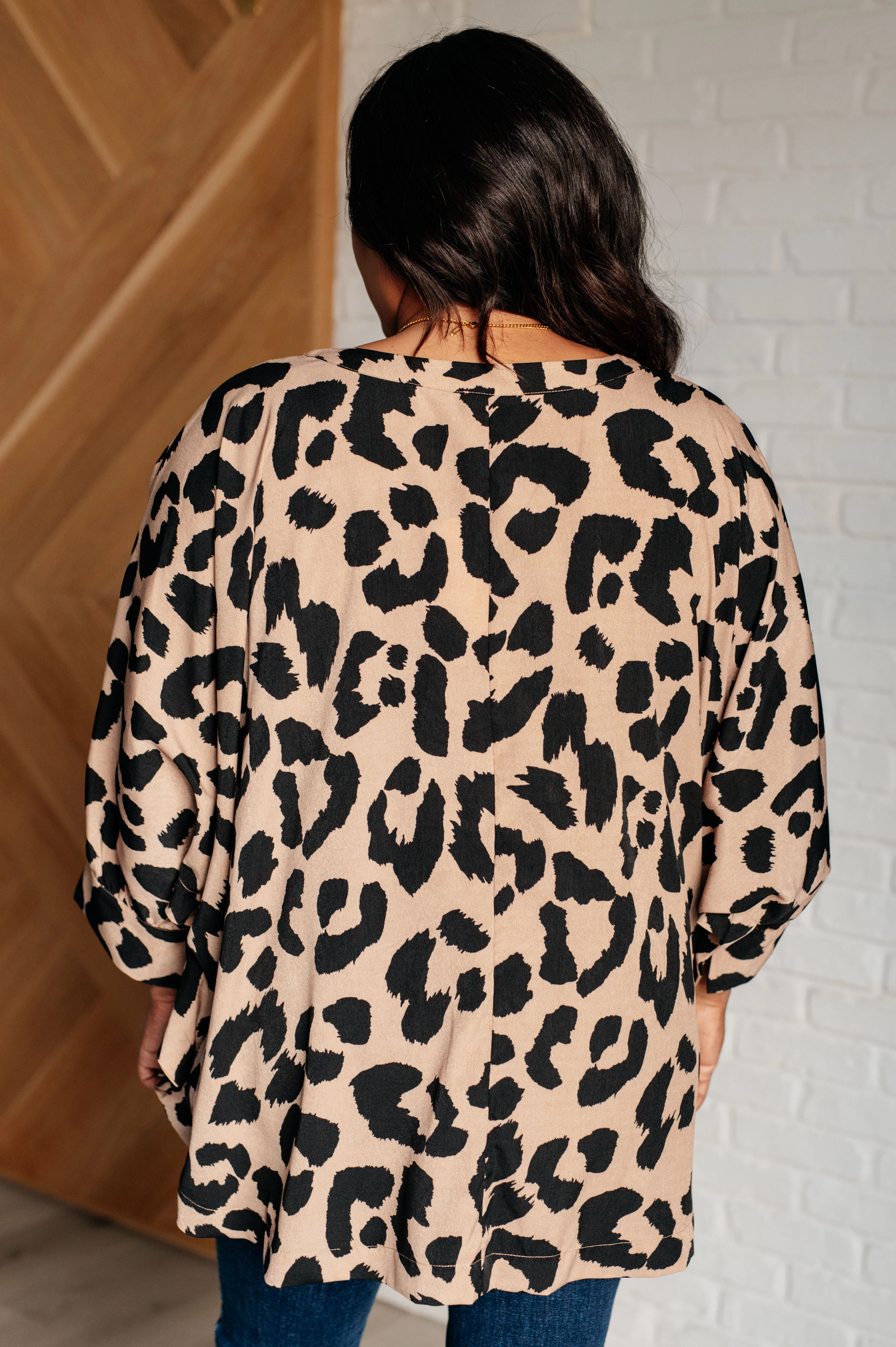 She's Got Eyes of Gold Batwing Blouse - 8/1/2024 - Image 8