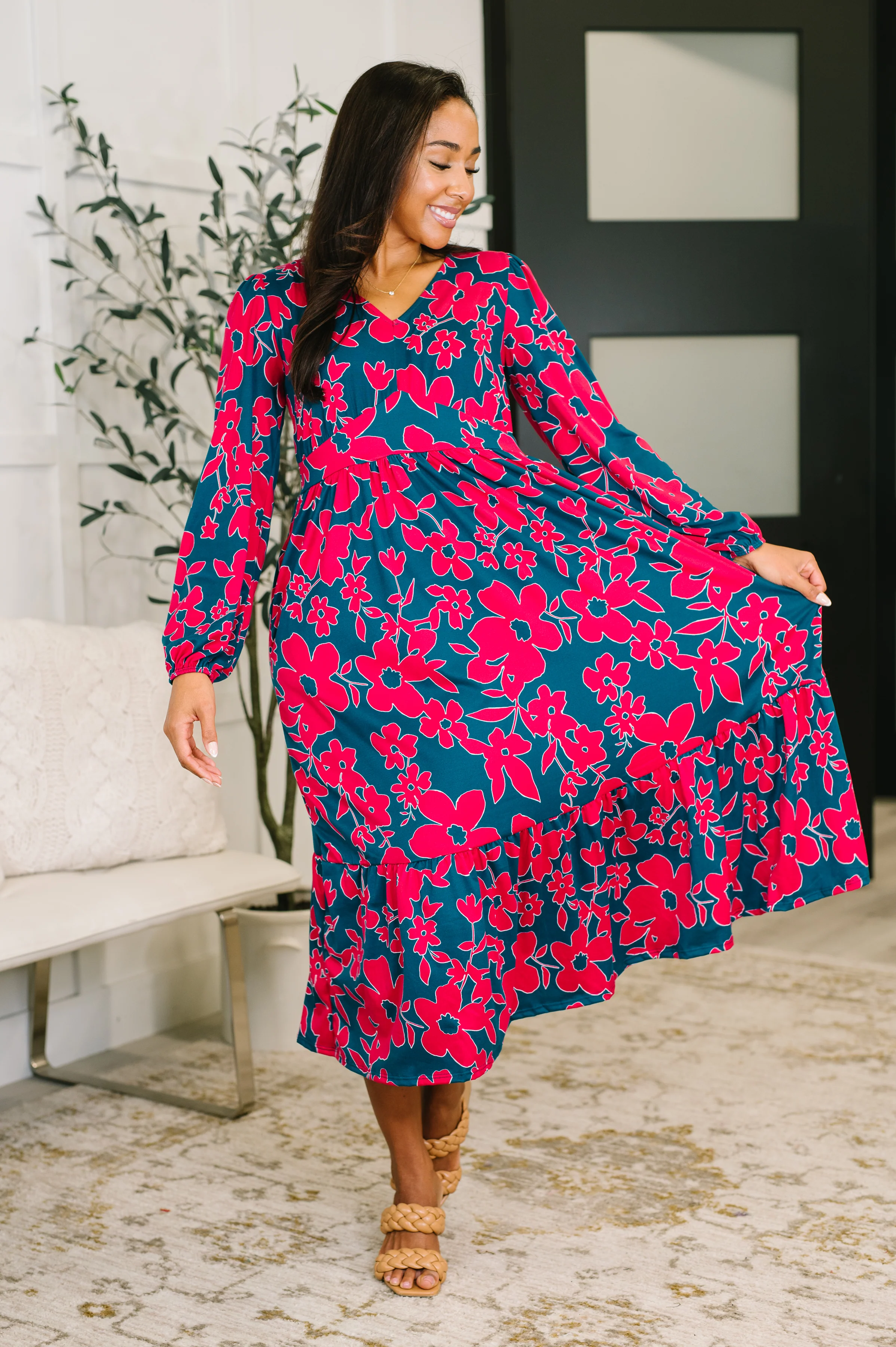 She's Just the Girl for Me V-Neck Dress - 1/2/2026 NEW - Image 4