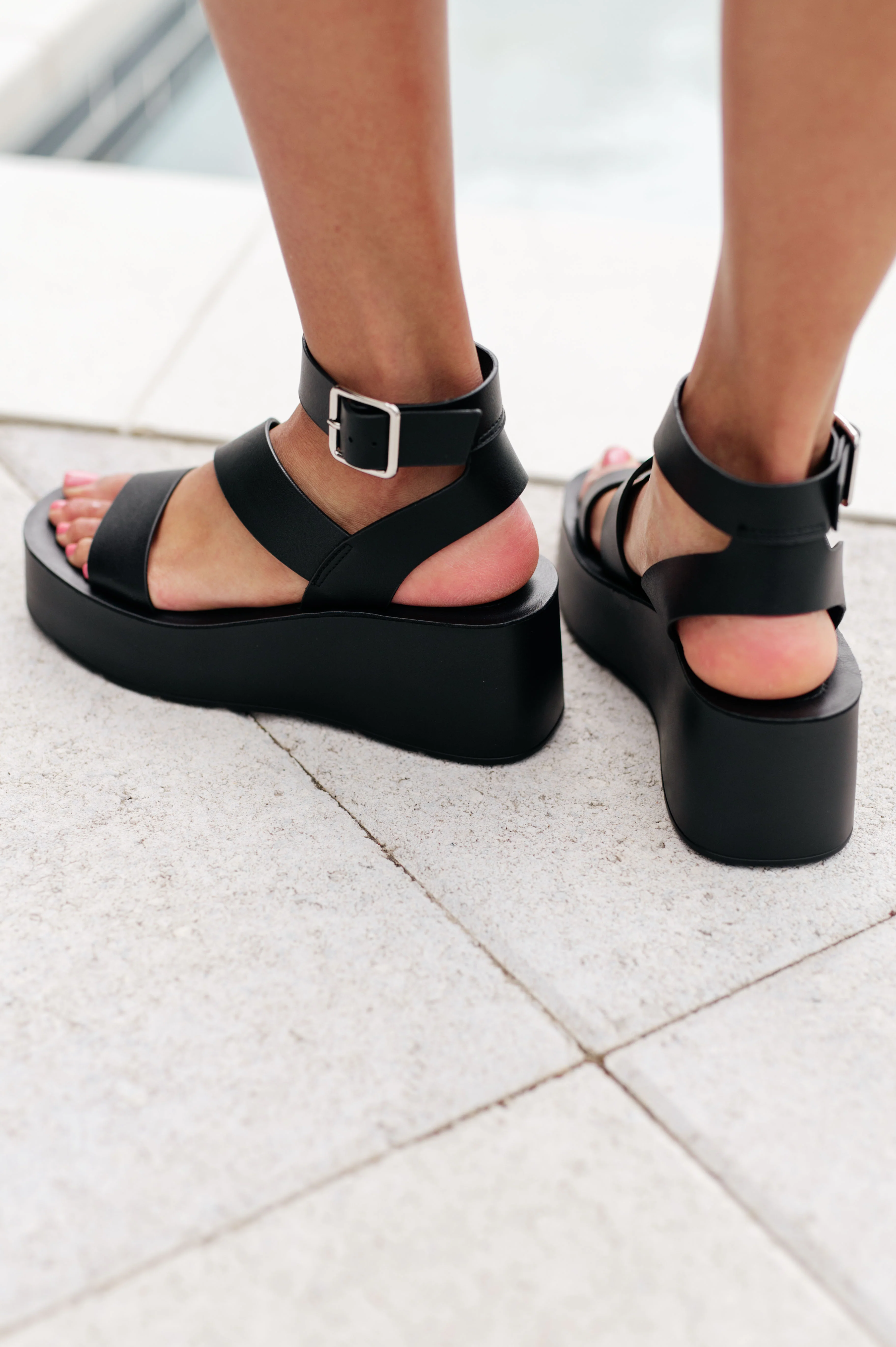 Should I Stay or Should I Go Sandals - 5/16/2024 - Image 3