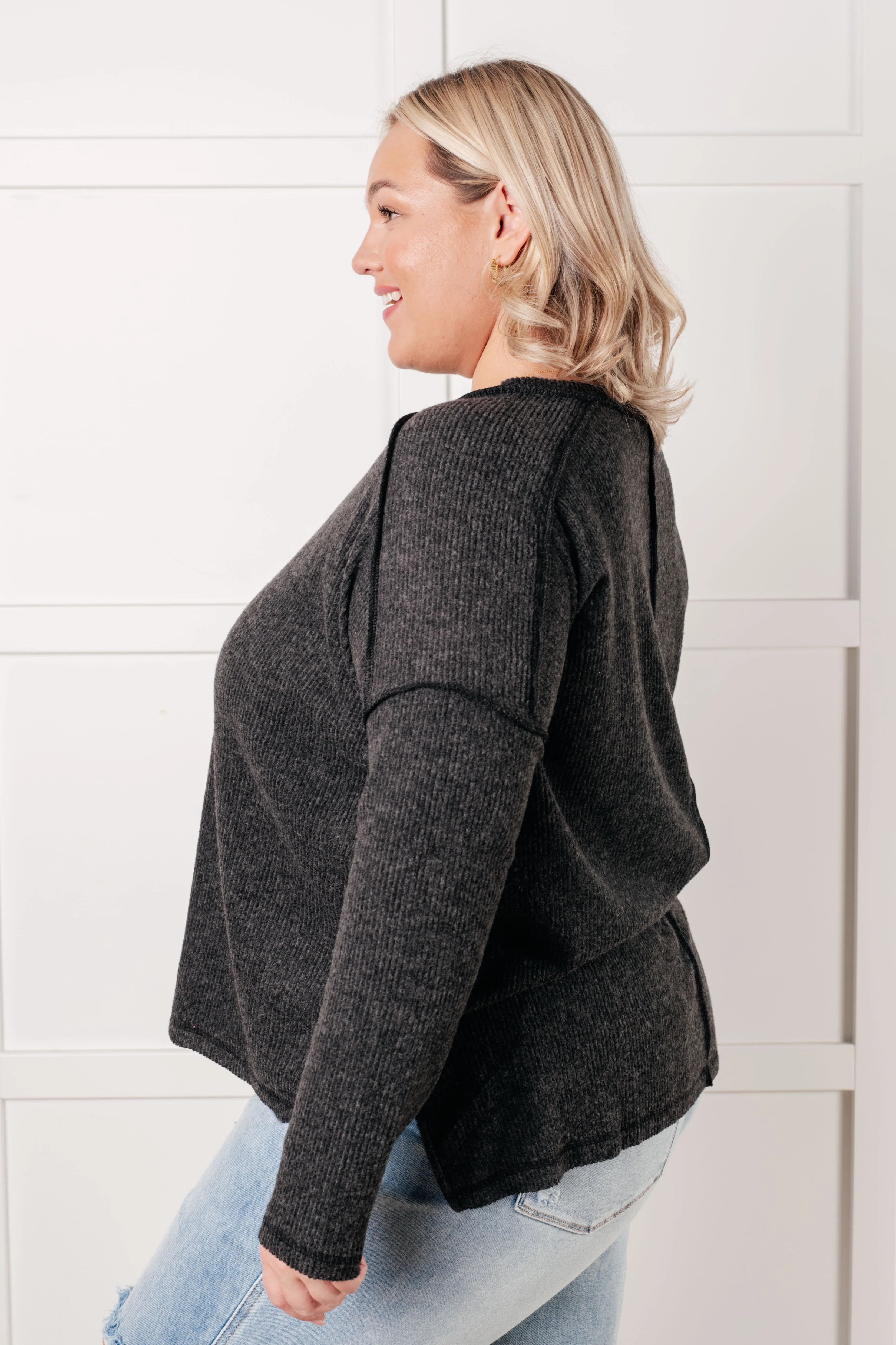 Simply Basic Ribbed Hacci Sweater in Black - 8/18/2025 - Image 4