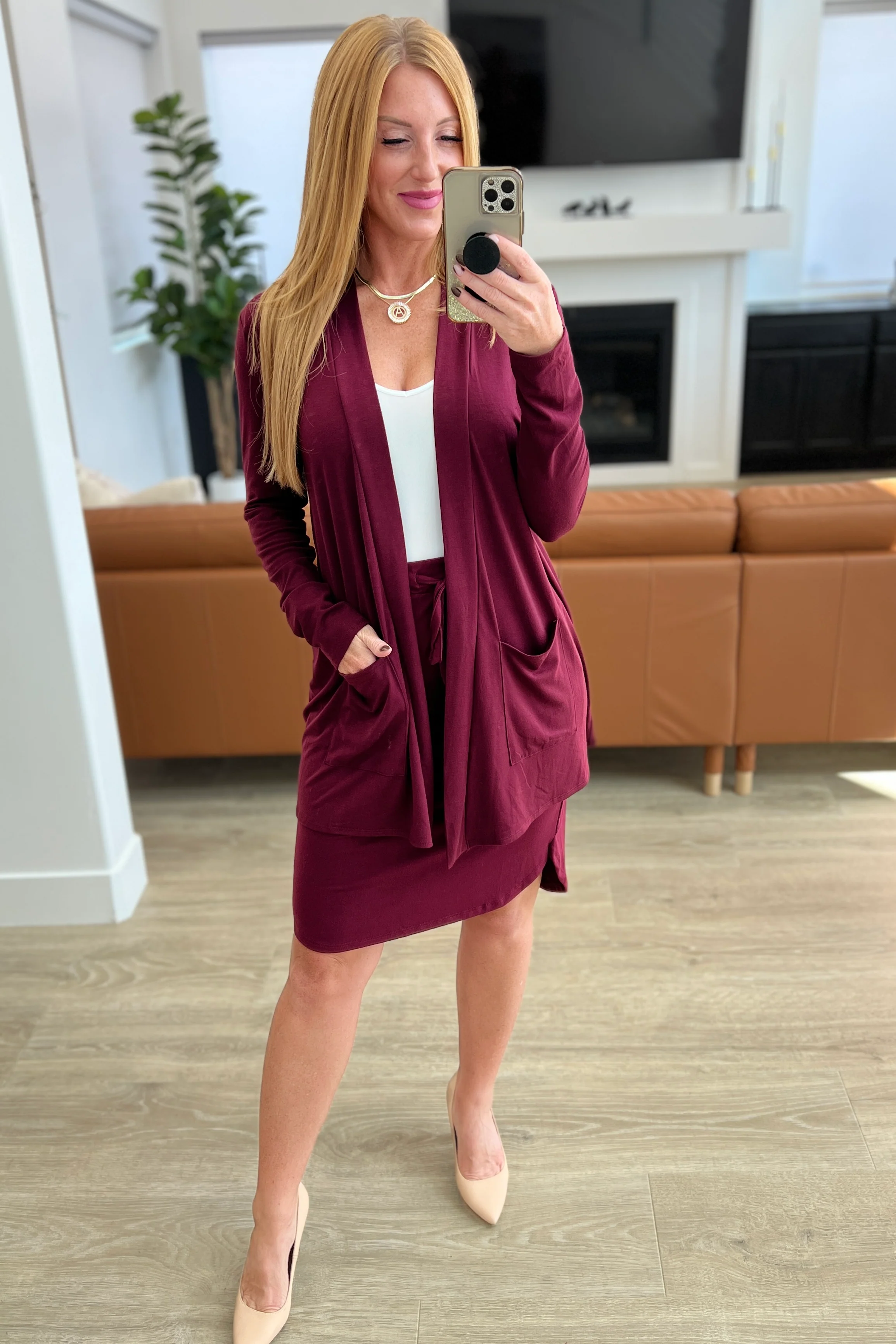 Slouchy Pocket Open Cardigan in Dark Burgundy - 9/27/2023 - Image 4