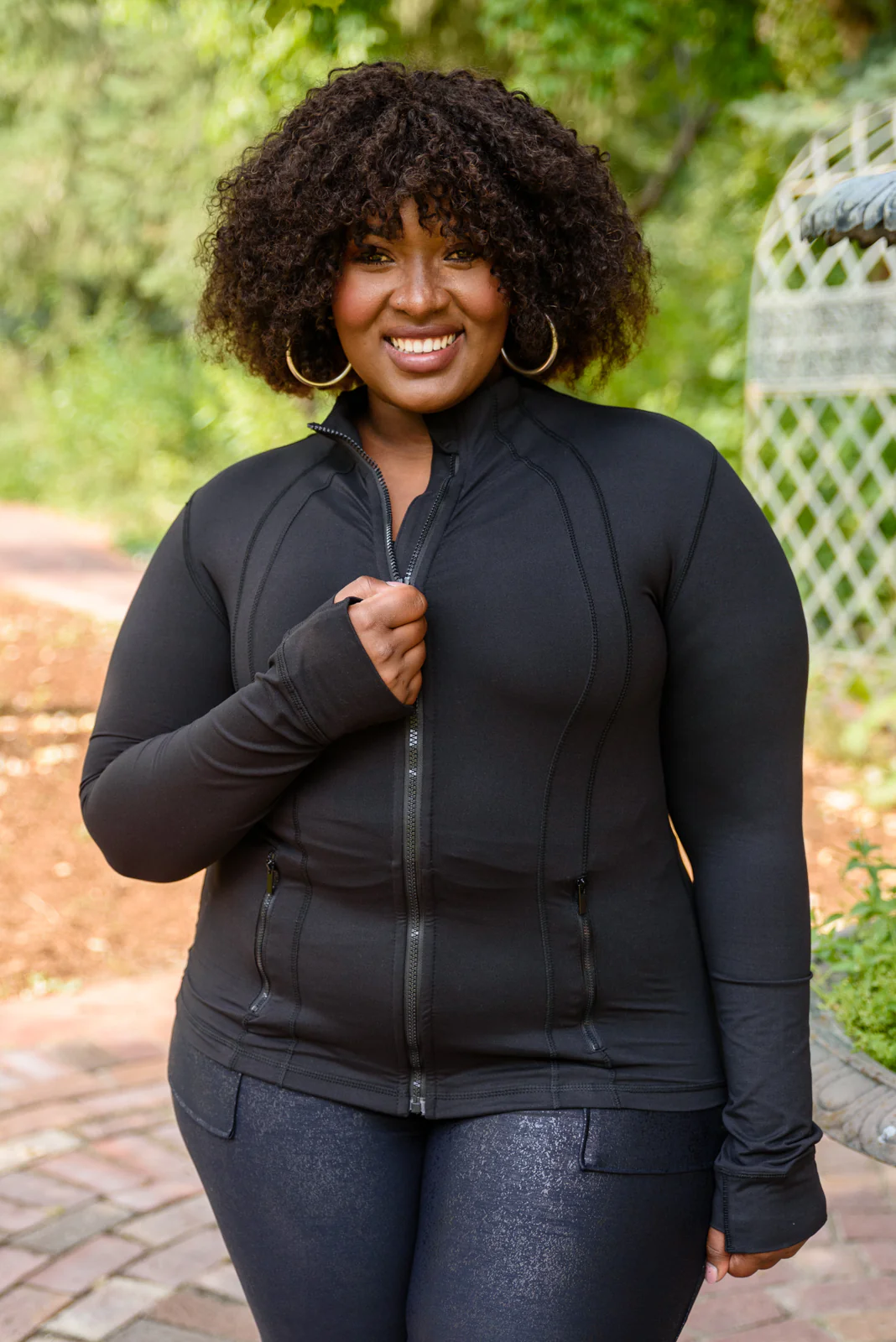 Staying Swift Activewear Jacket In Black - 9/29/2022 - Image 8