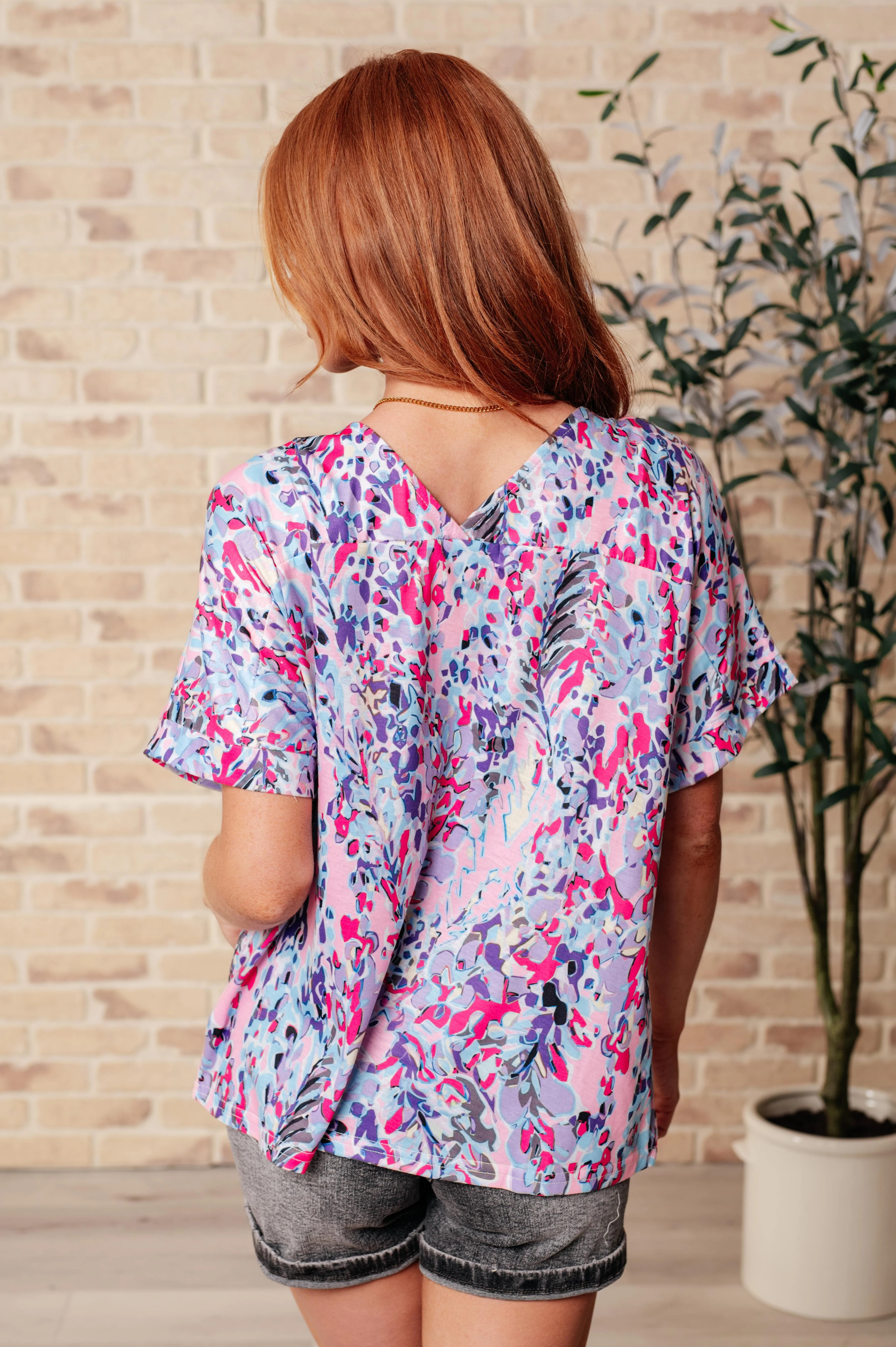 Stellar Situation V-Neck Top - 7/21/2025 - Image 6