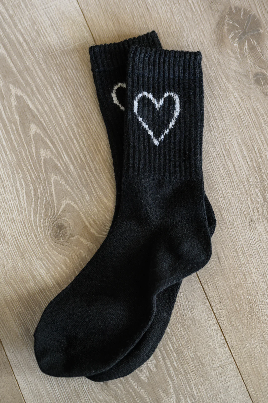 Subtle Emotions Wool Socks Set of 3 - 1/16/2024 - Image 4