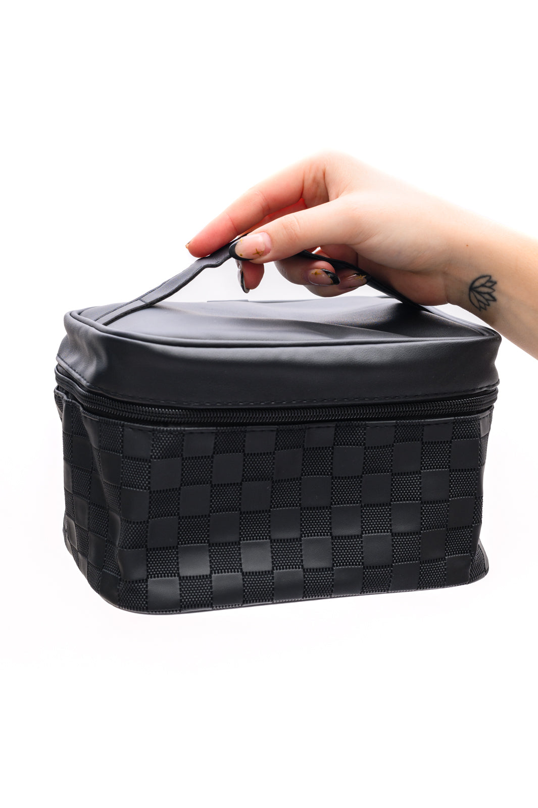 Subtly Checked Cosmetic Bags set of 4 in Black - 12/9/2024 - Image 3