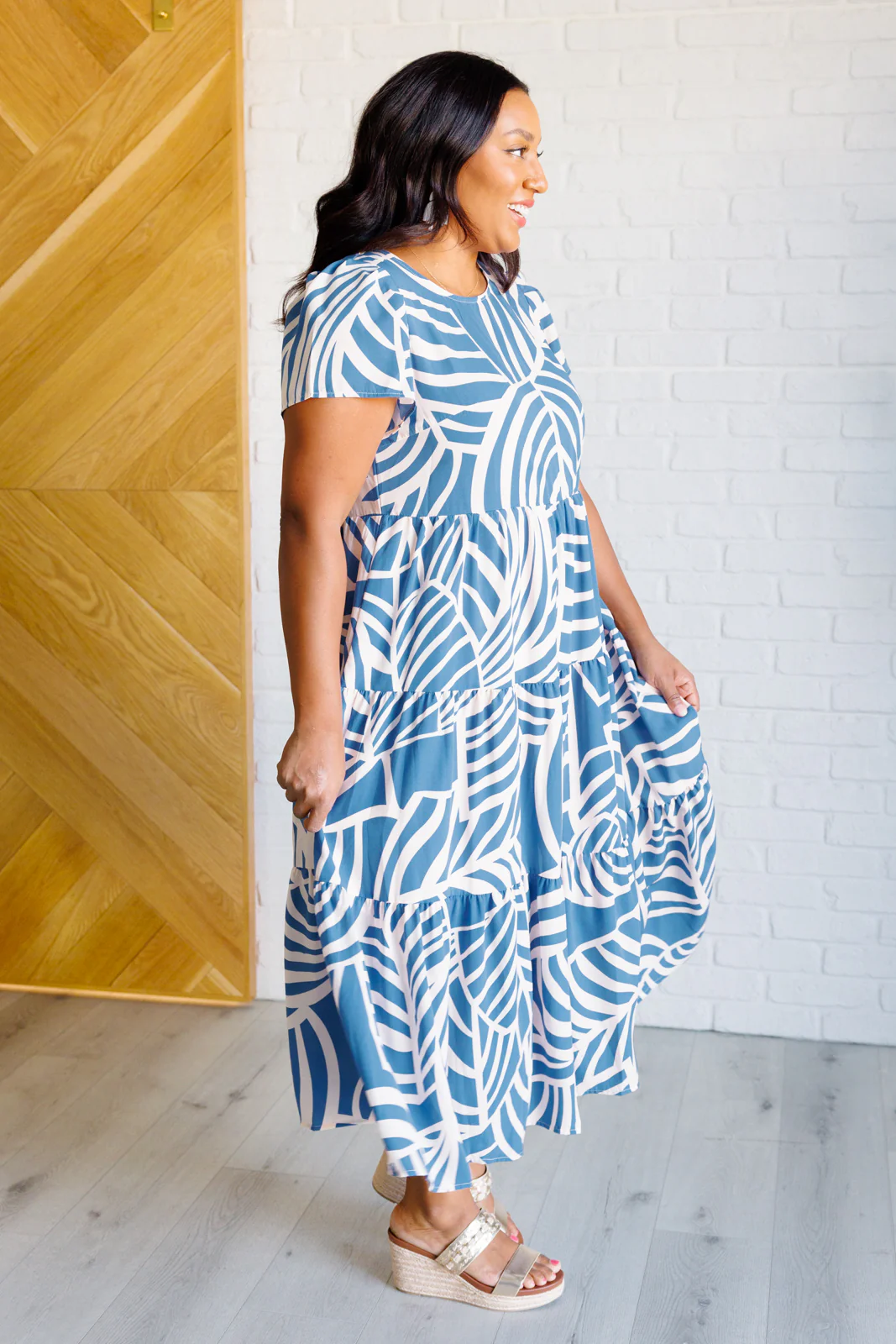 Surf Watch Tiered Midi Dress - 4/21/2025 - Image 5