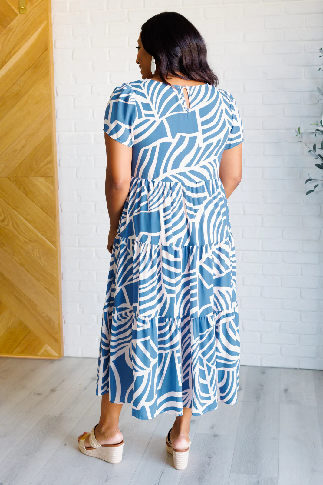 Surf Watch Tiered Midi Dress - 4/21/2025 - Image 8