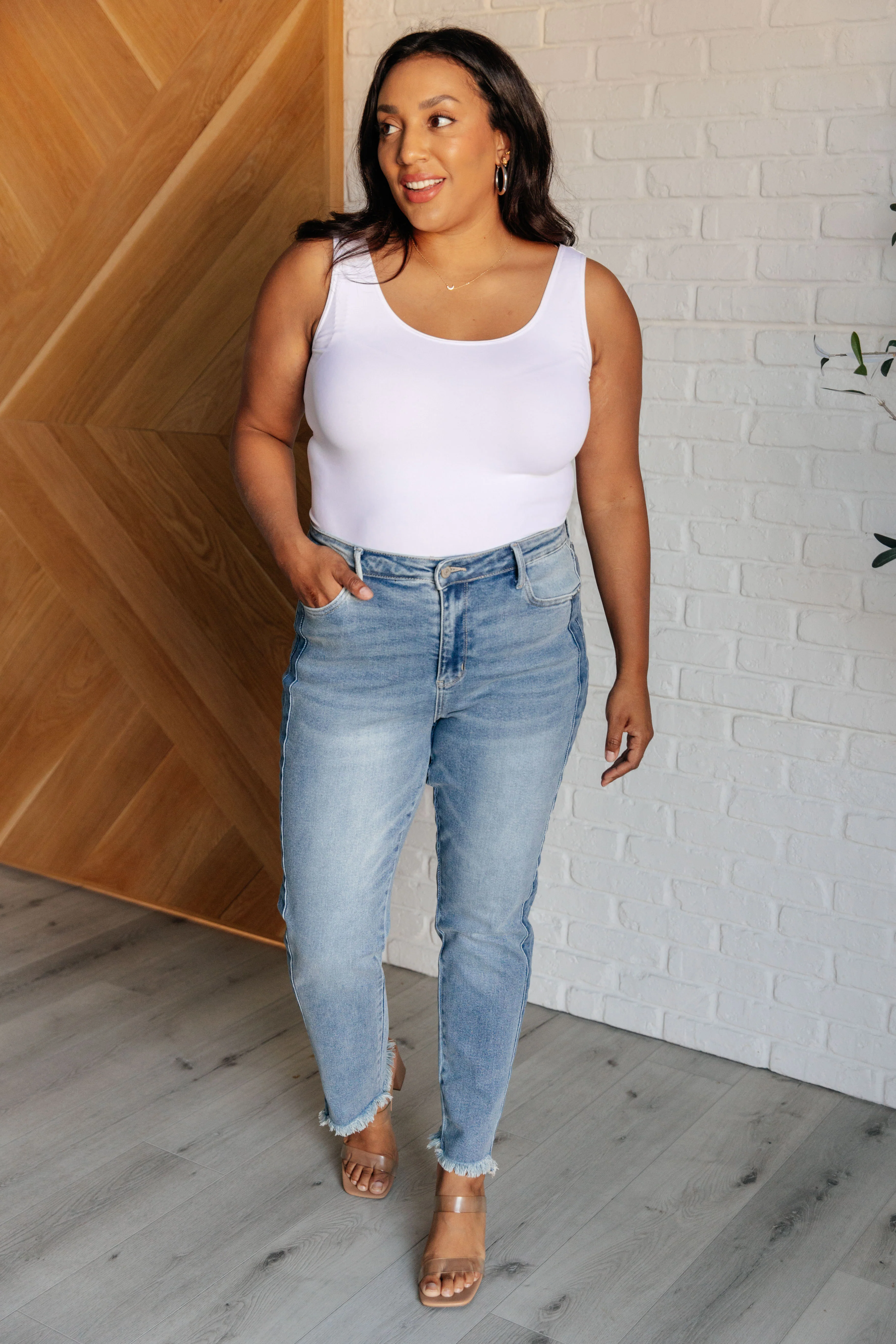 Susan High Rise Side Panel Detail Slim Jeans - 10/30/2024 - Image 3