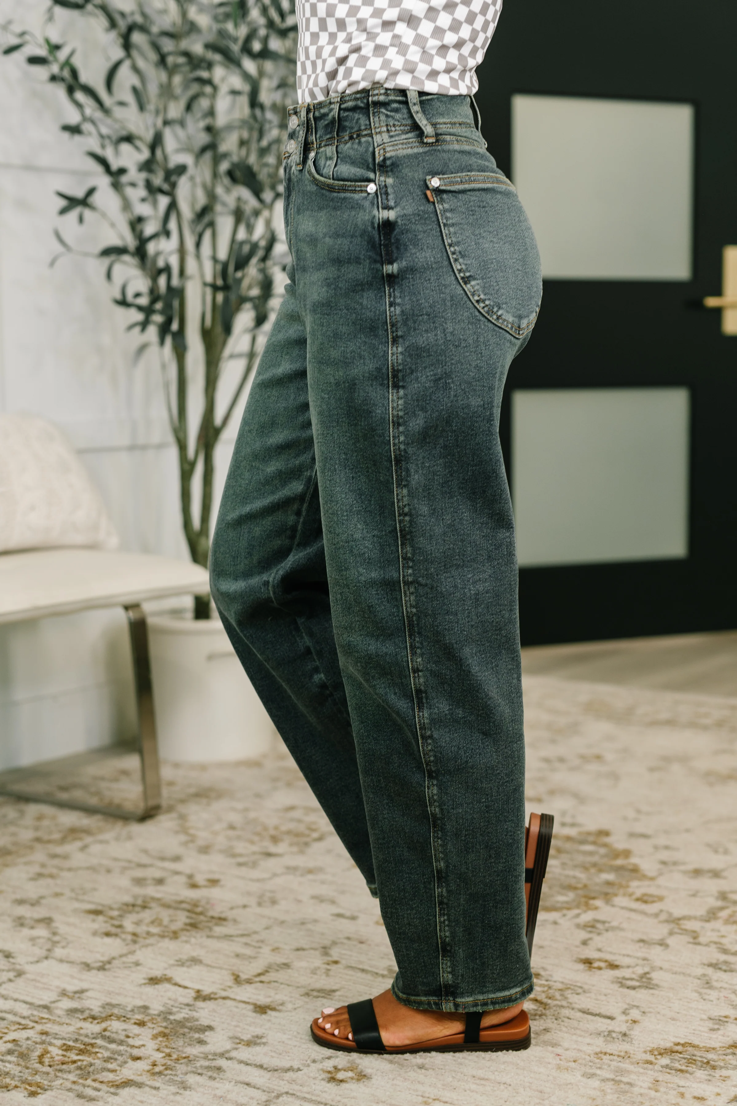 Teressa High Waist Marlow Jean with Hollywood Waist - 6/17/2026 NEW - Image 4