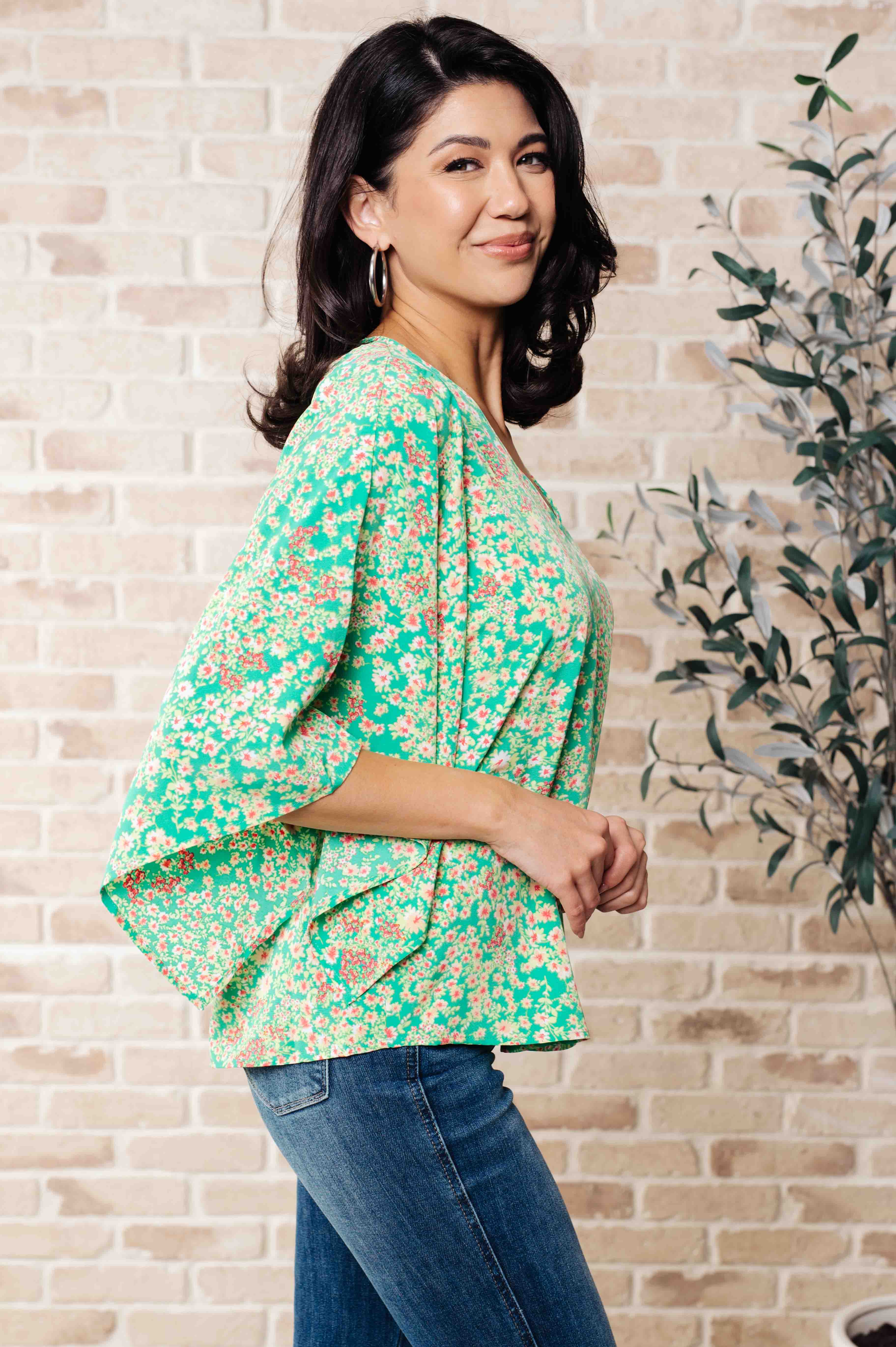 The Future's Open Wide V-Neck Batwing Top - 6/27/2024 - Image 6