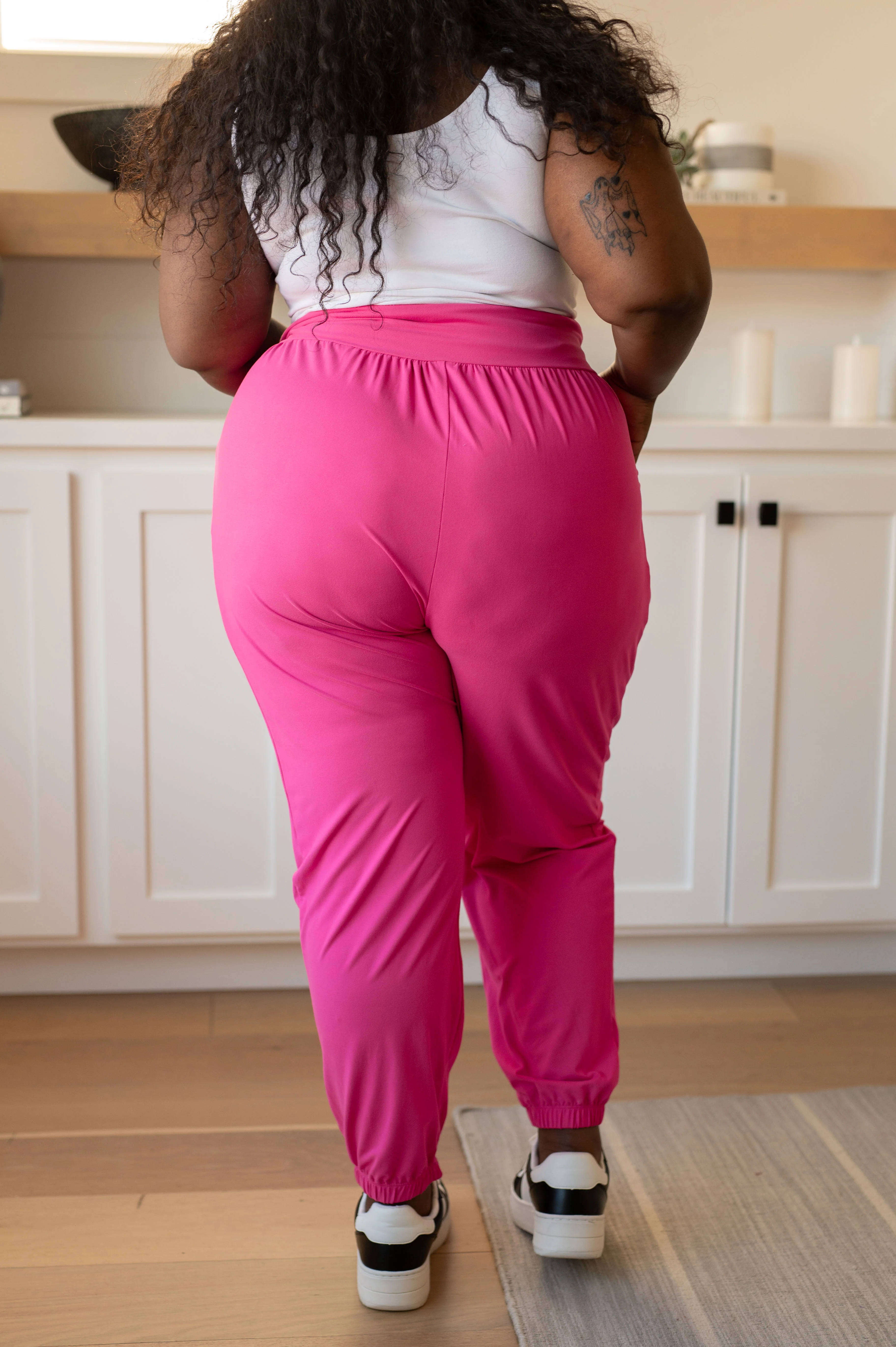 The Motive Slouch Jogger in Hot Pink - 8/9/2024 - Image 10