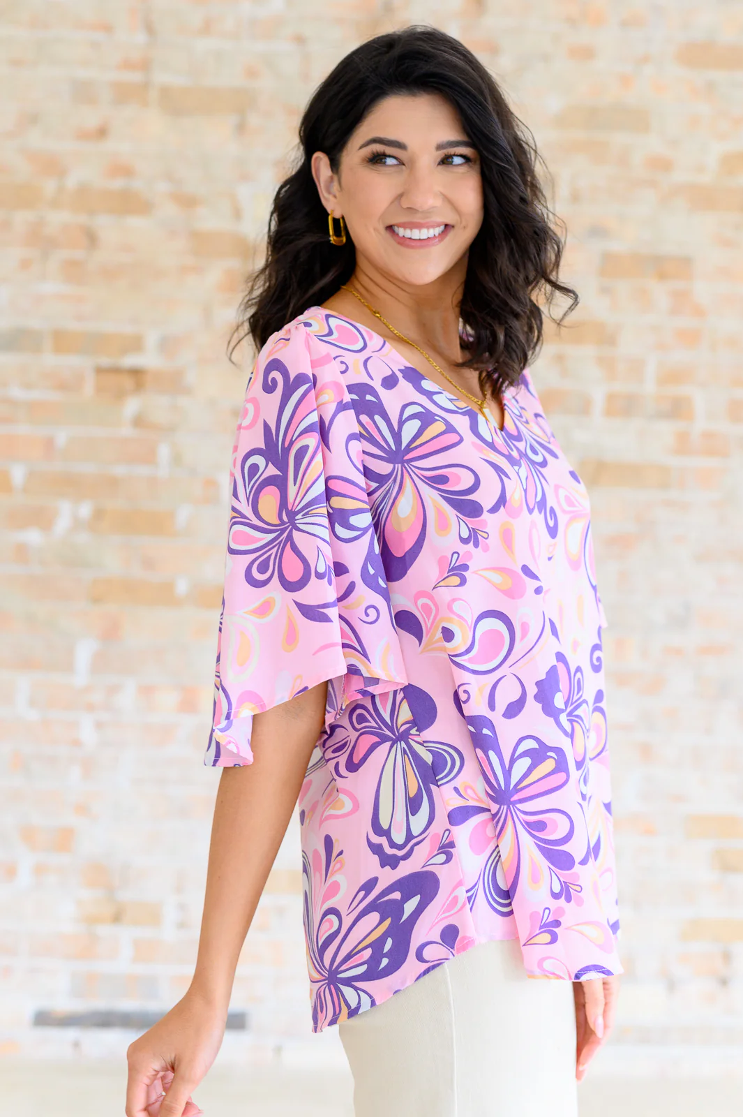 The Tropics V-Neck Top in Blush Multi - 6/14/2024 - Image 3