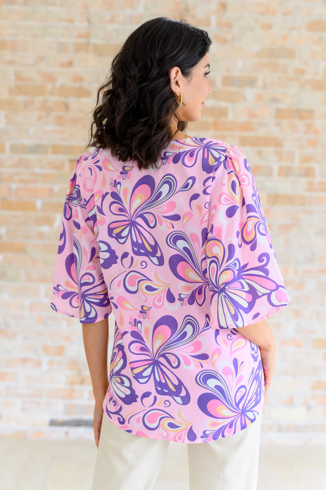 The Tropics V-Neck Top in Blush Multi - 6/14/2024 - Image 4
