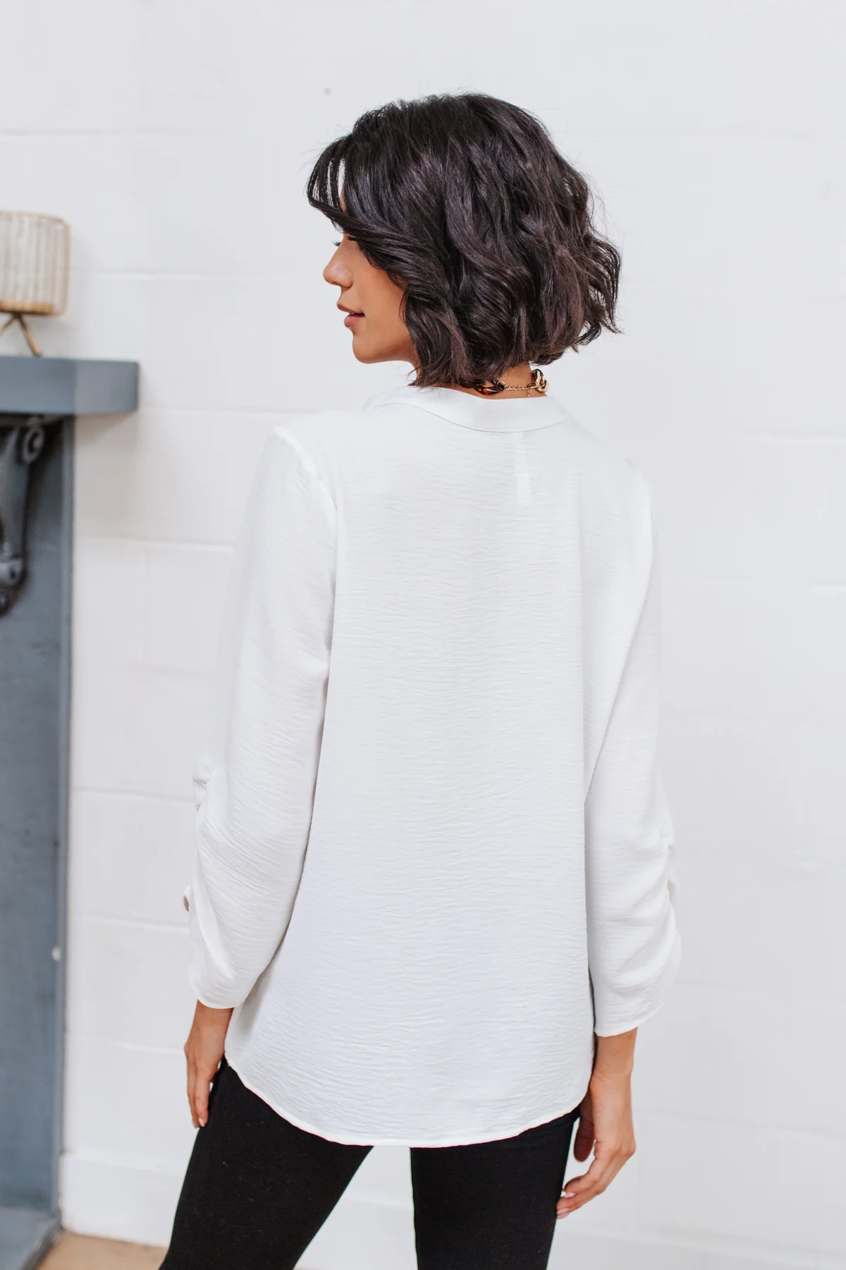 Thriving Top in White - 5/5/2022 - Image 9