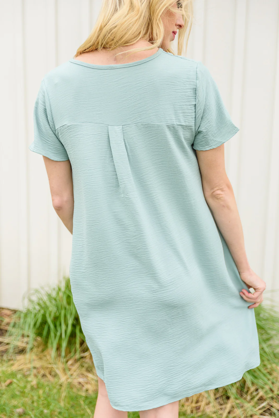 Time After Time V-neck Dress - 5/24/2022 - Image 10
