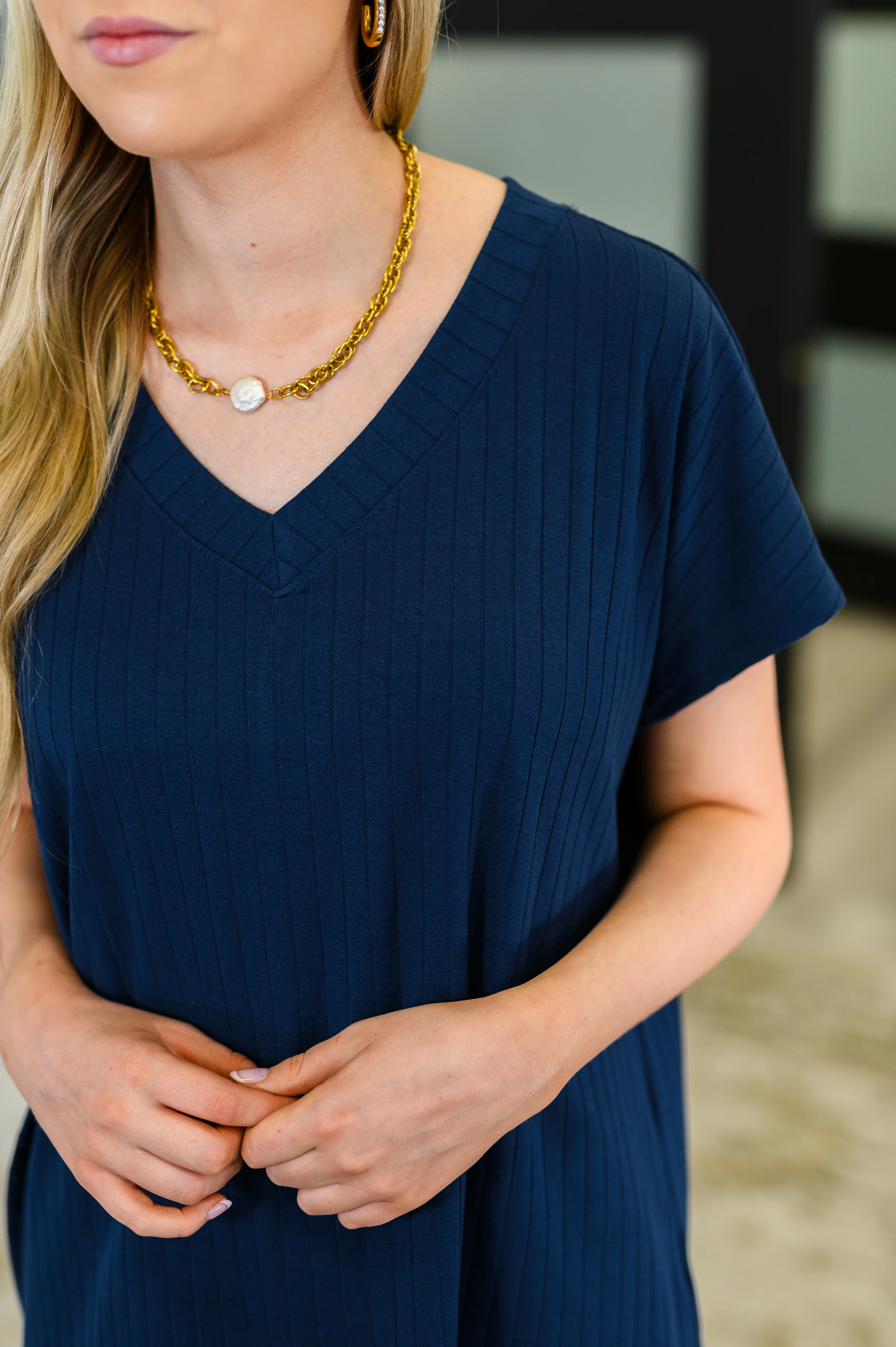 Top Shelf Basic V-Neck Ribbed Tee in Navy - 6/17/2025 - Image 2