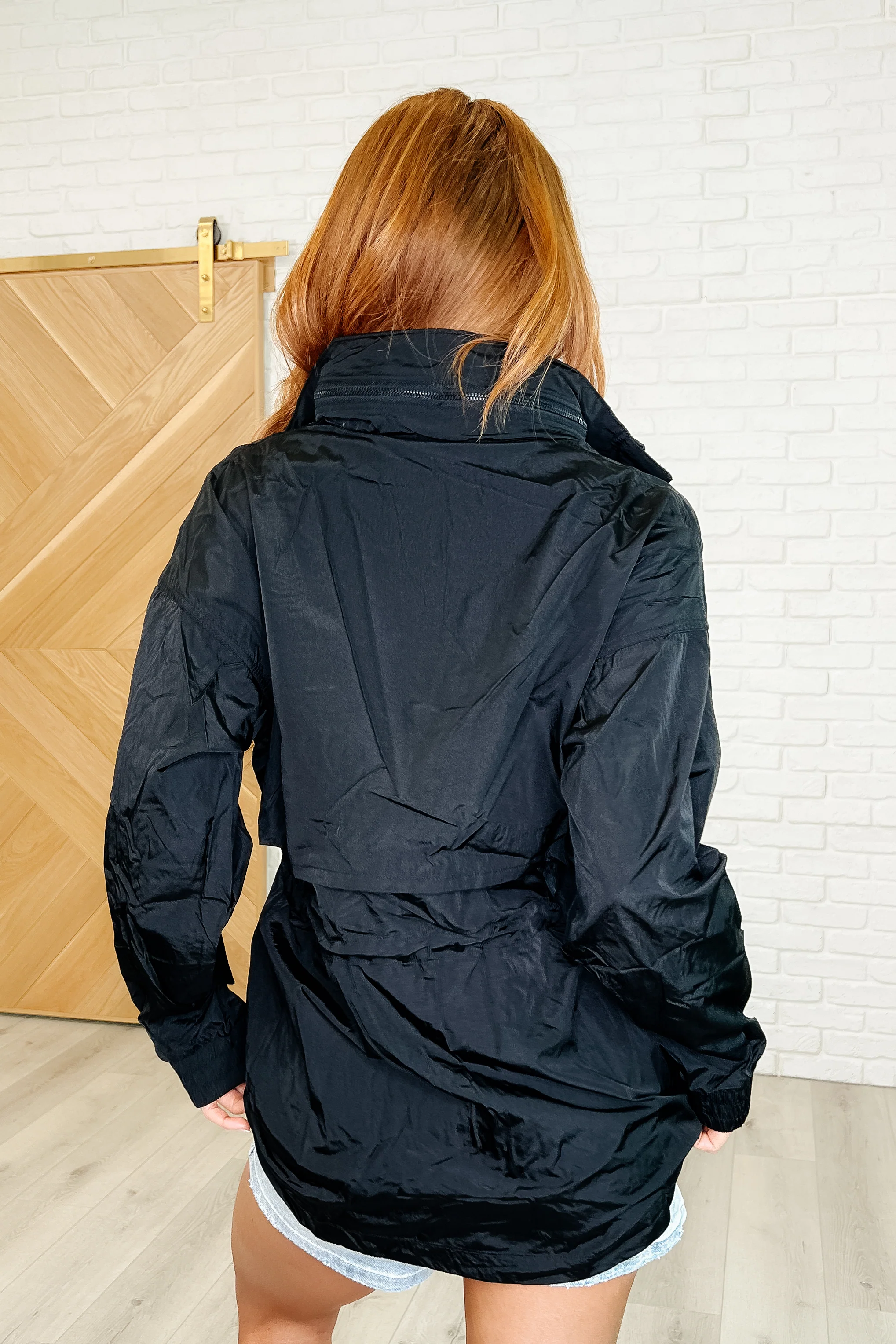 Track Snack Windbreaker in Black - 4/11/2025 - Image 5