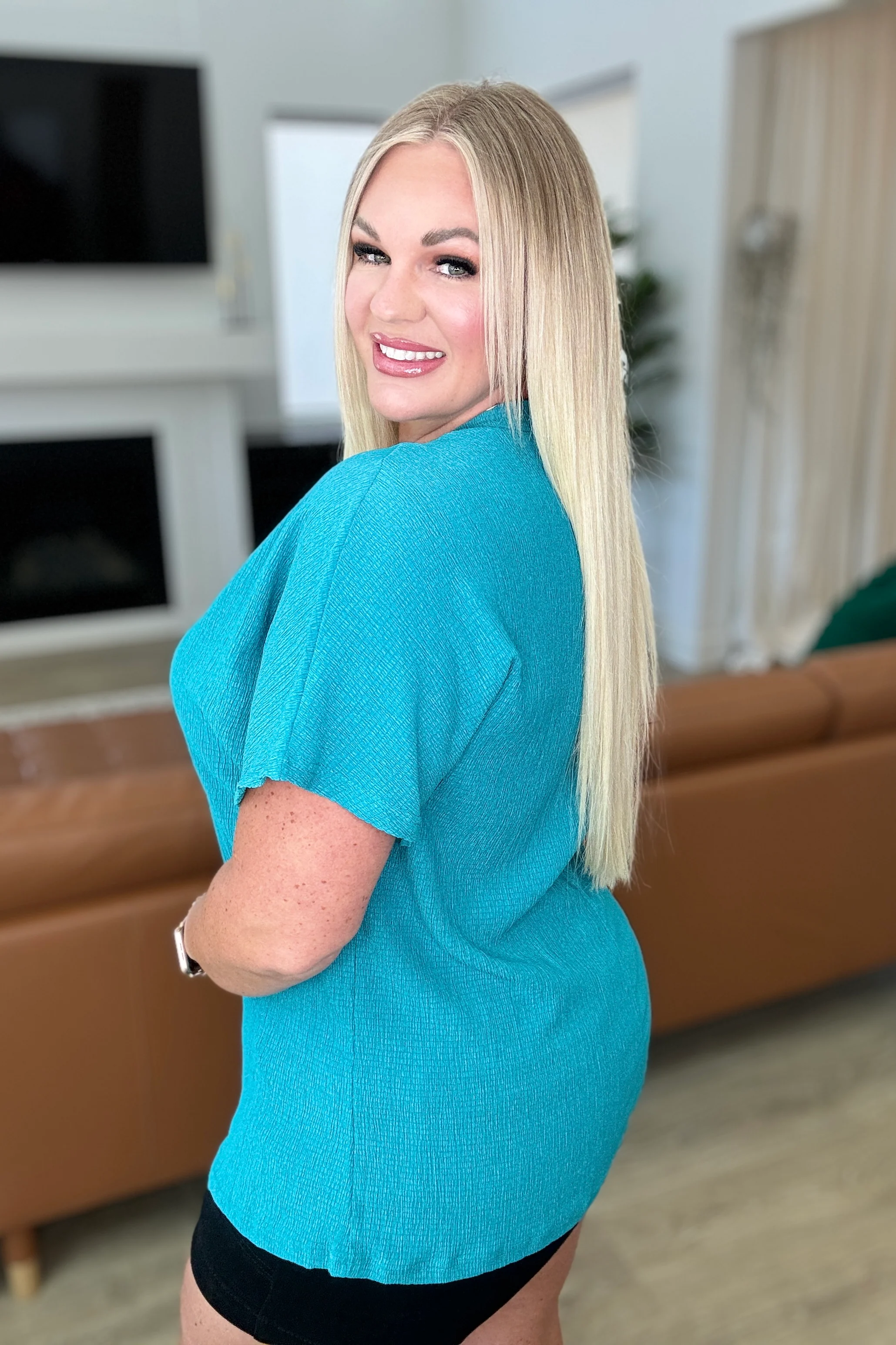 Trial and Error Textured V-Neck Blouse in Teal - 5/22/2024 - Image 4