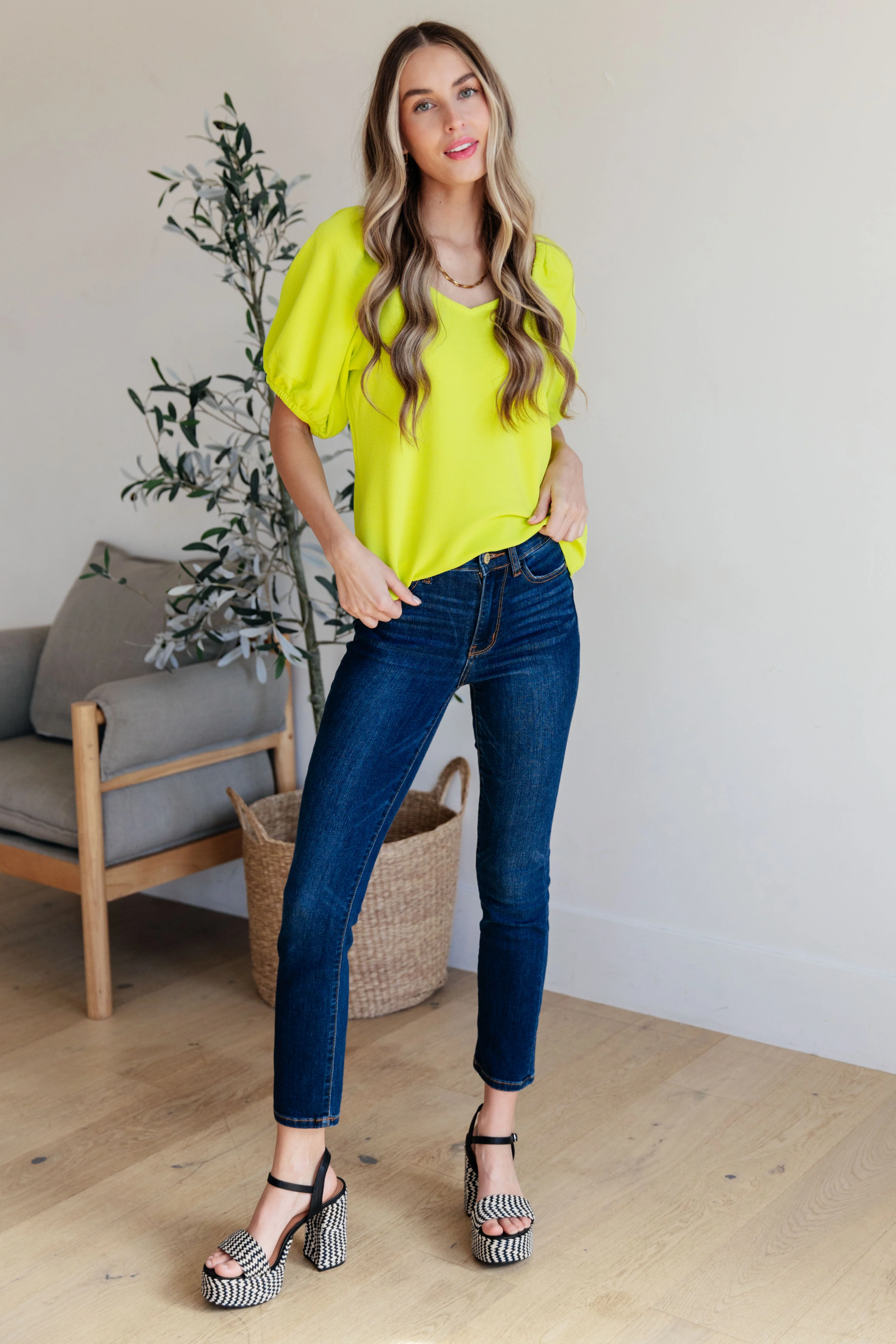 Try Me Balloon Sleeve Blouse - 3/21/2024 - Image 4