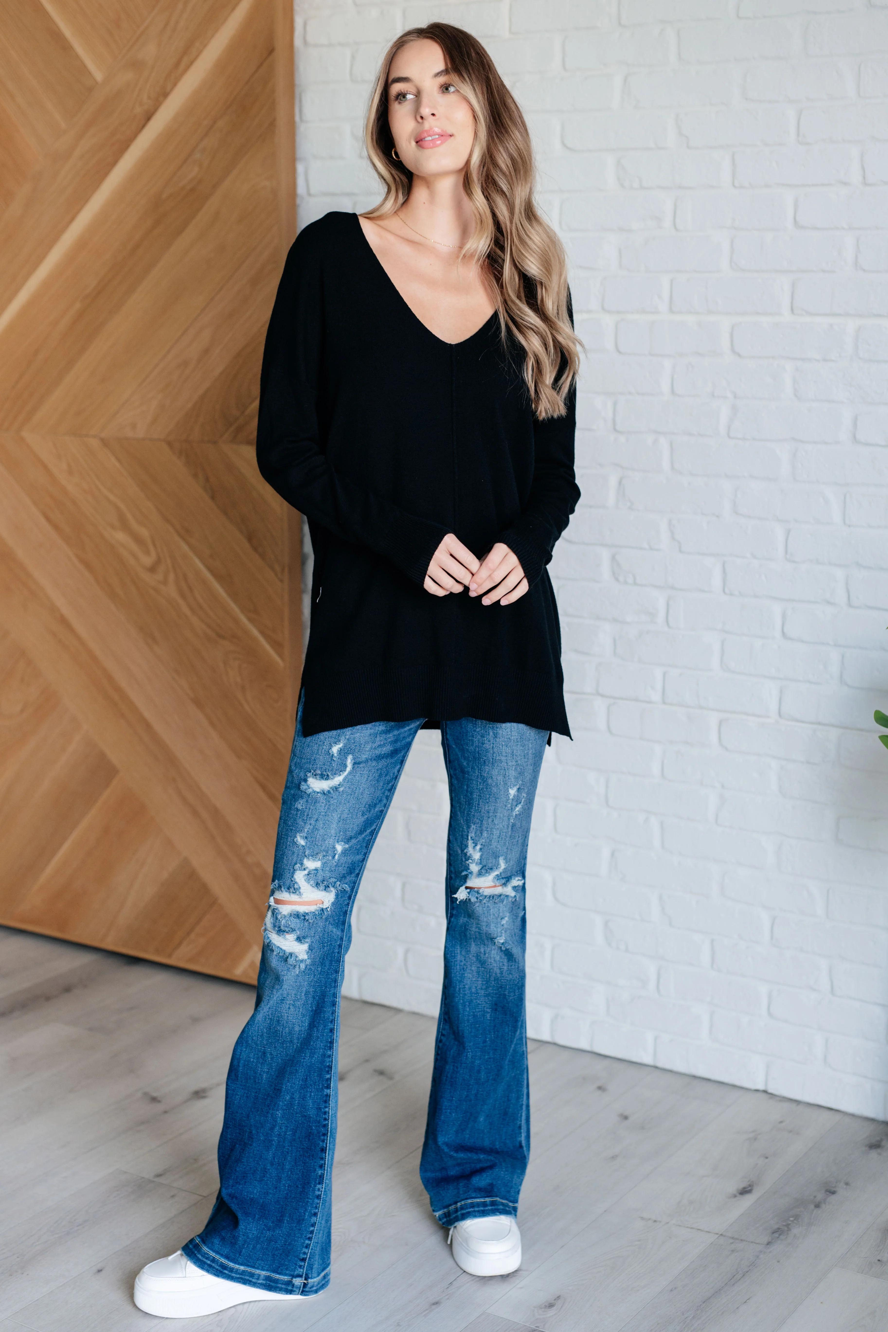 V-Neck Front Seam Sweater in Black - 9/25/2024 - Image 3