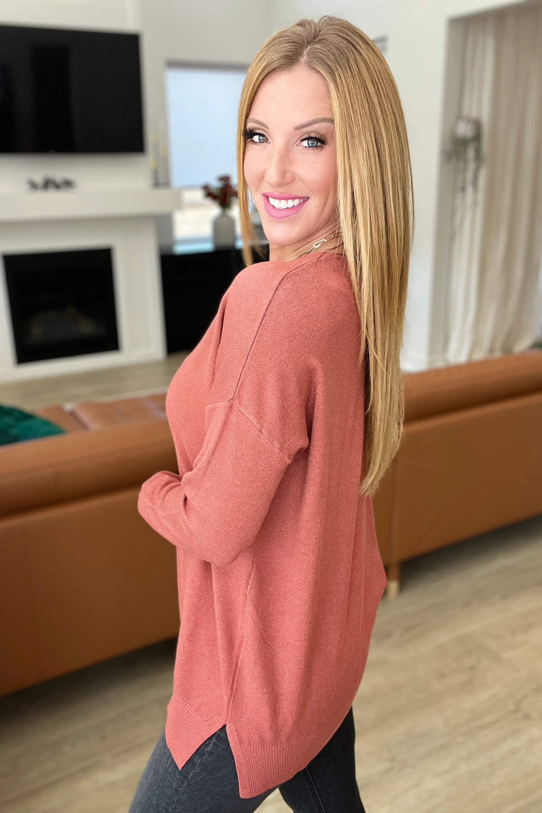 V-Neck Front Seam Sweater in Heather Rust - 11/15/2023 - Image 3