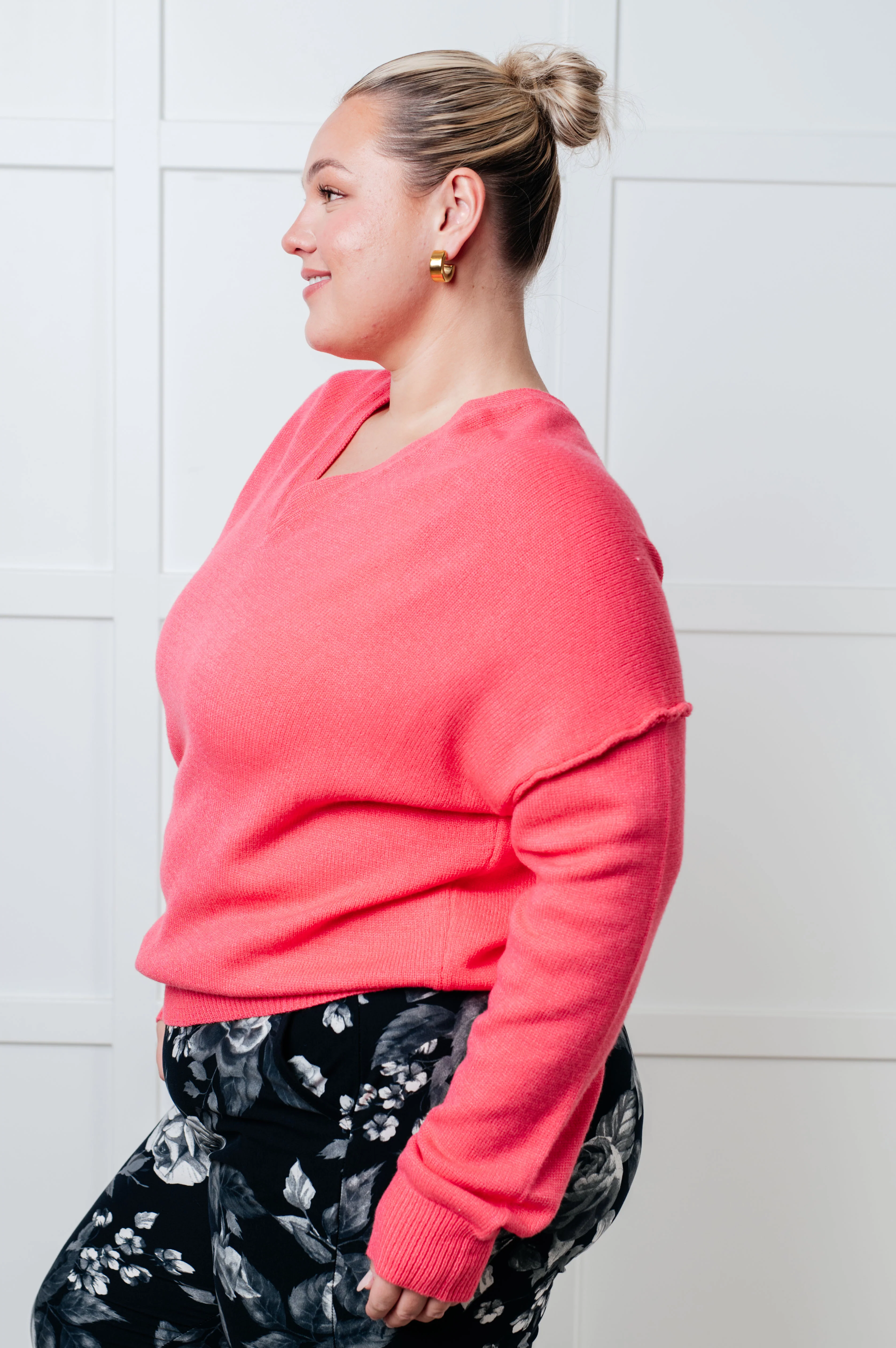Very Understandable V-Neck Sweater in Pink - 12/29/2025 - Image 6