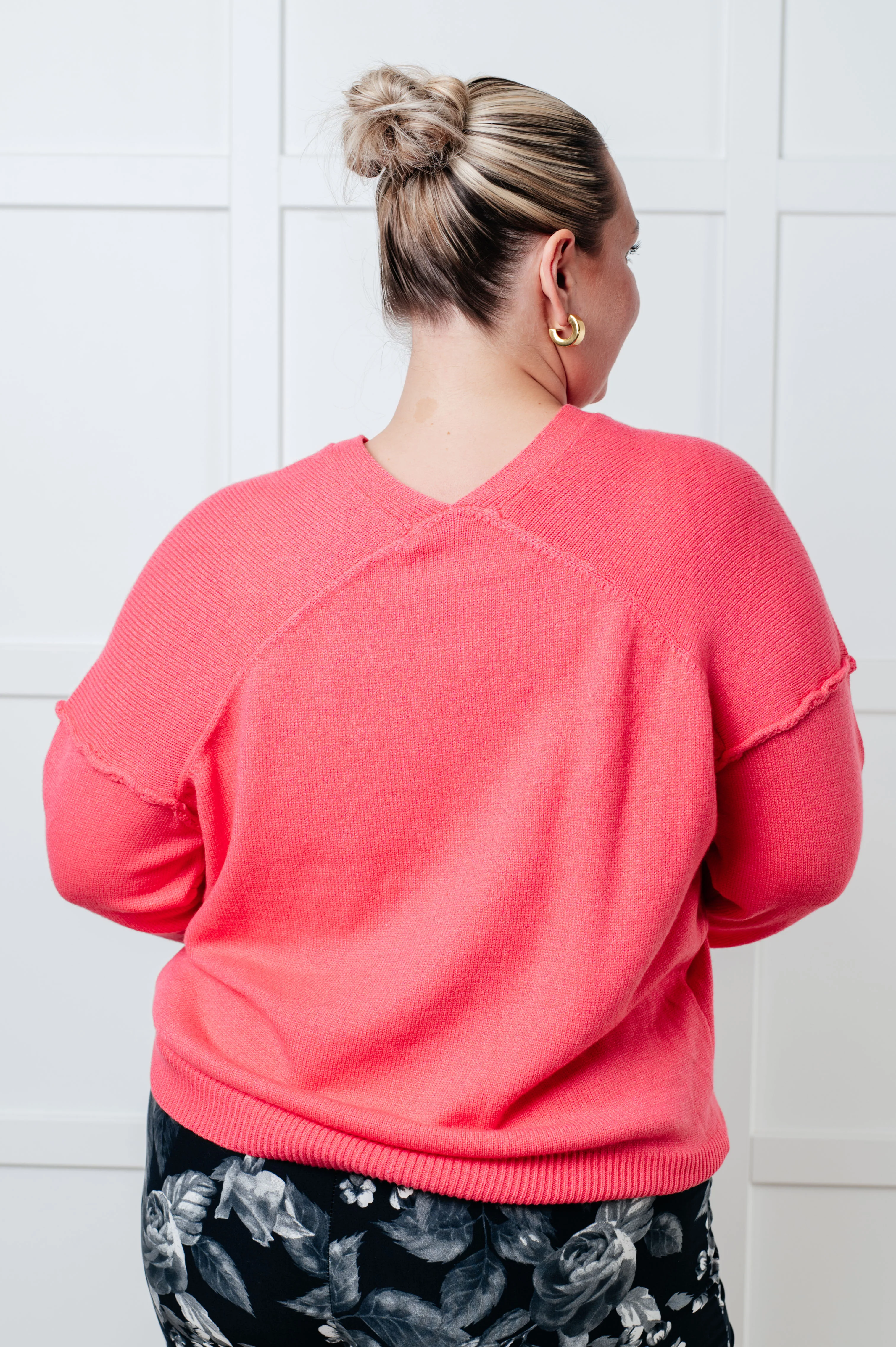 Very Understandable V-Neck Sweater in Pink - 12/29/2025 - Image 8