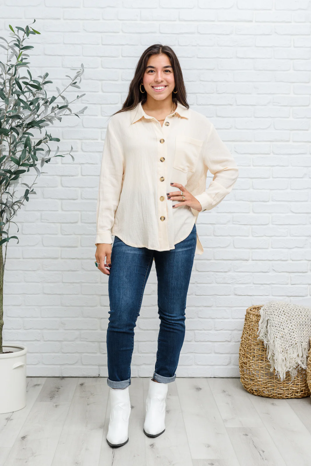 Want The Best Button Up Top - 7/26/2022 - Image 18