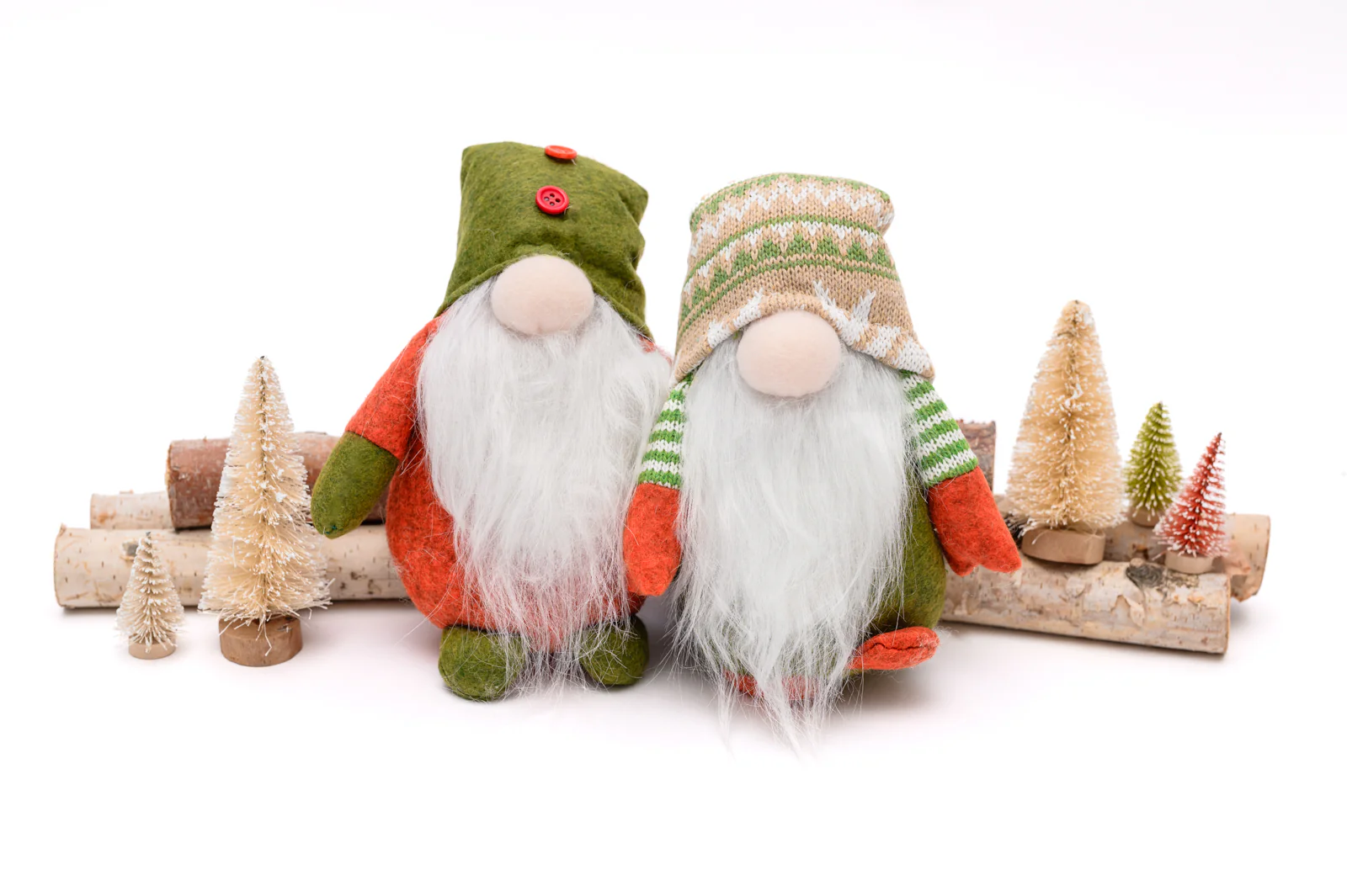 Warm Wishes Gnomes Set of 2 - 11/22/2023 - Image 3