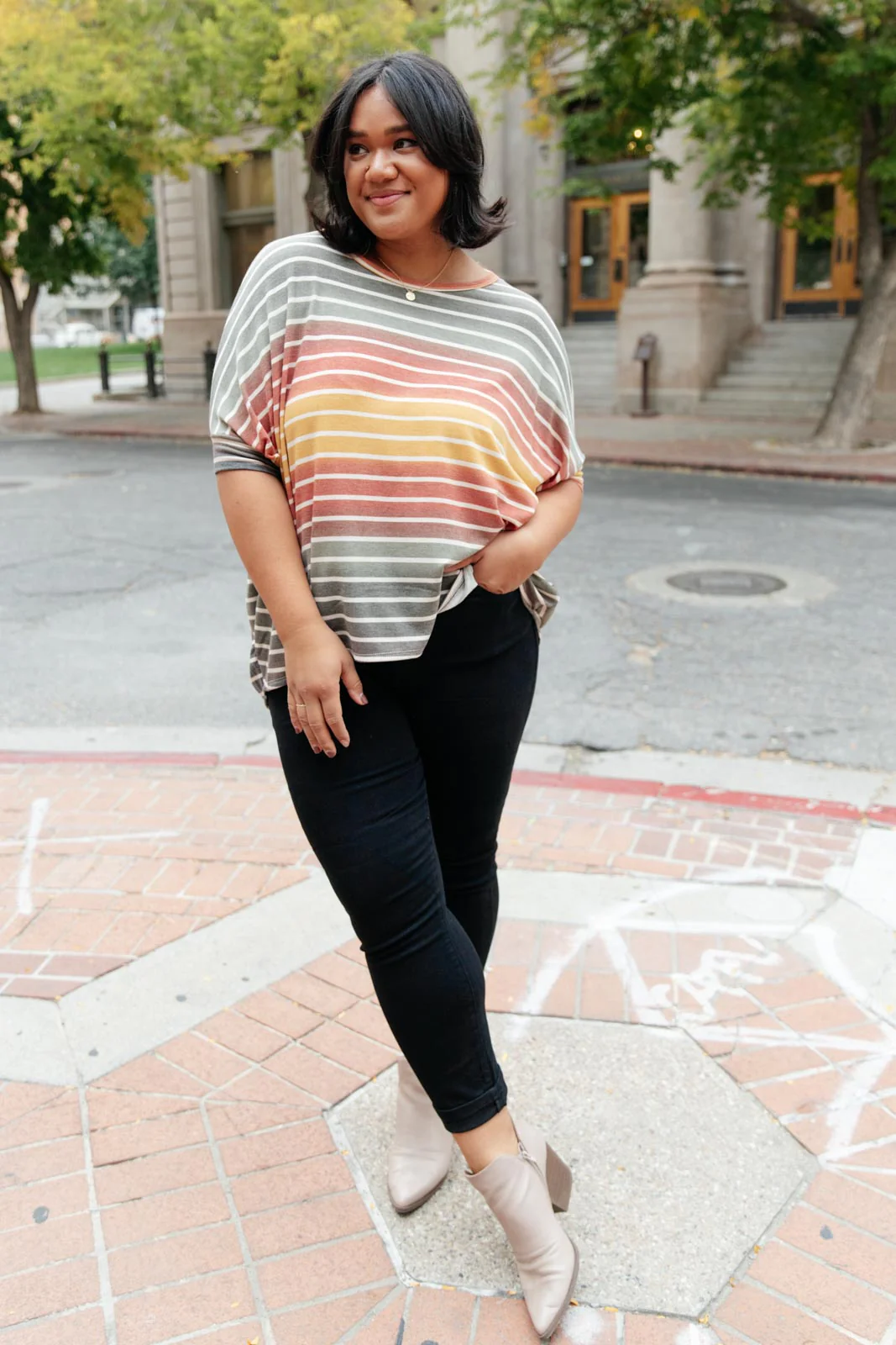Weekend Wonder Top In Olive Multi - 10/21/2021 - Image 4