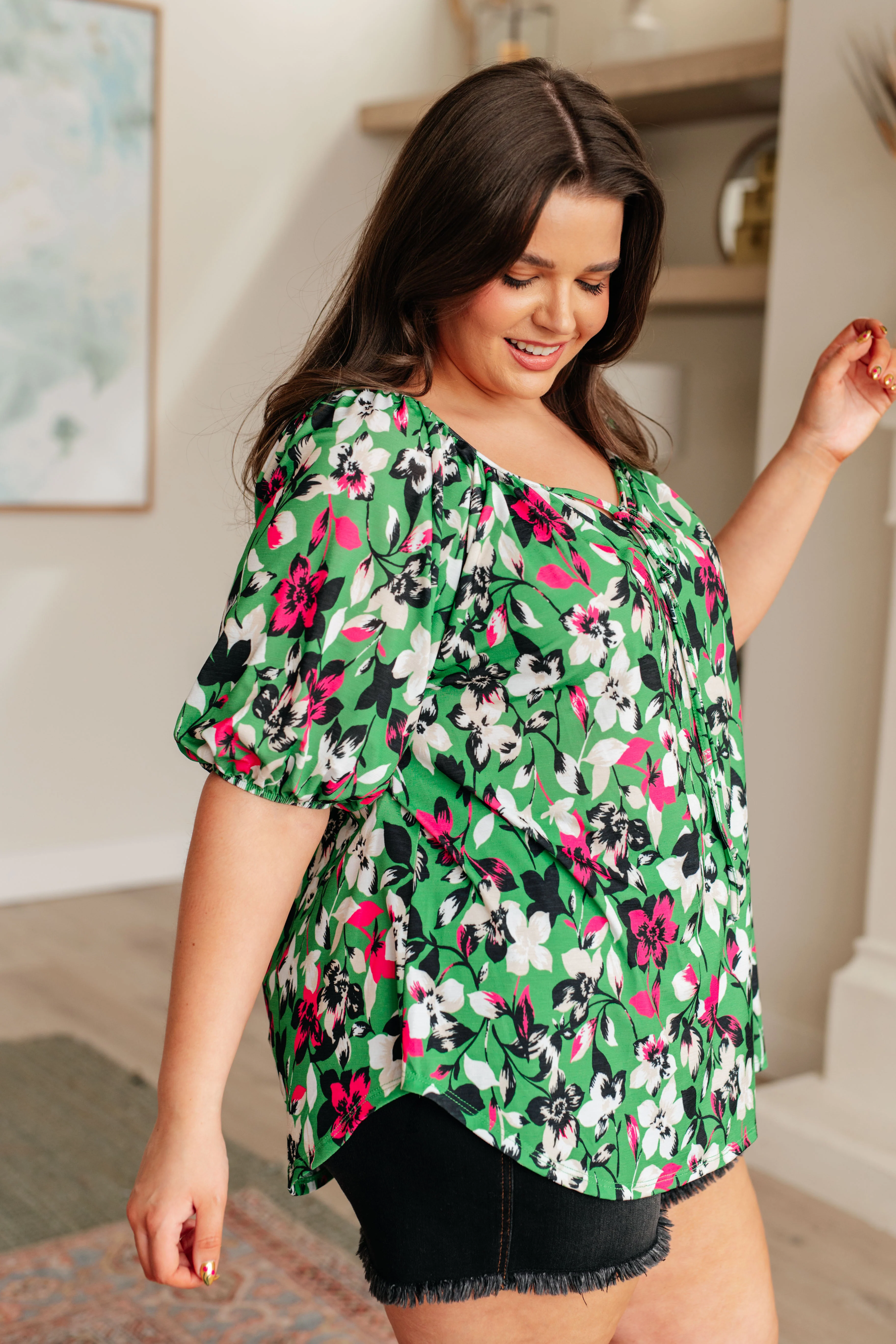 Wild and Bright Floral Top - 4/25/2024 - Image 3