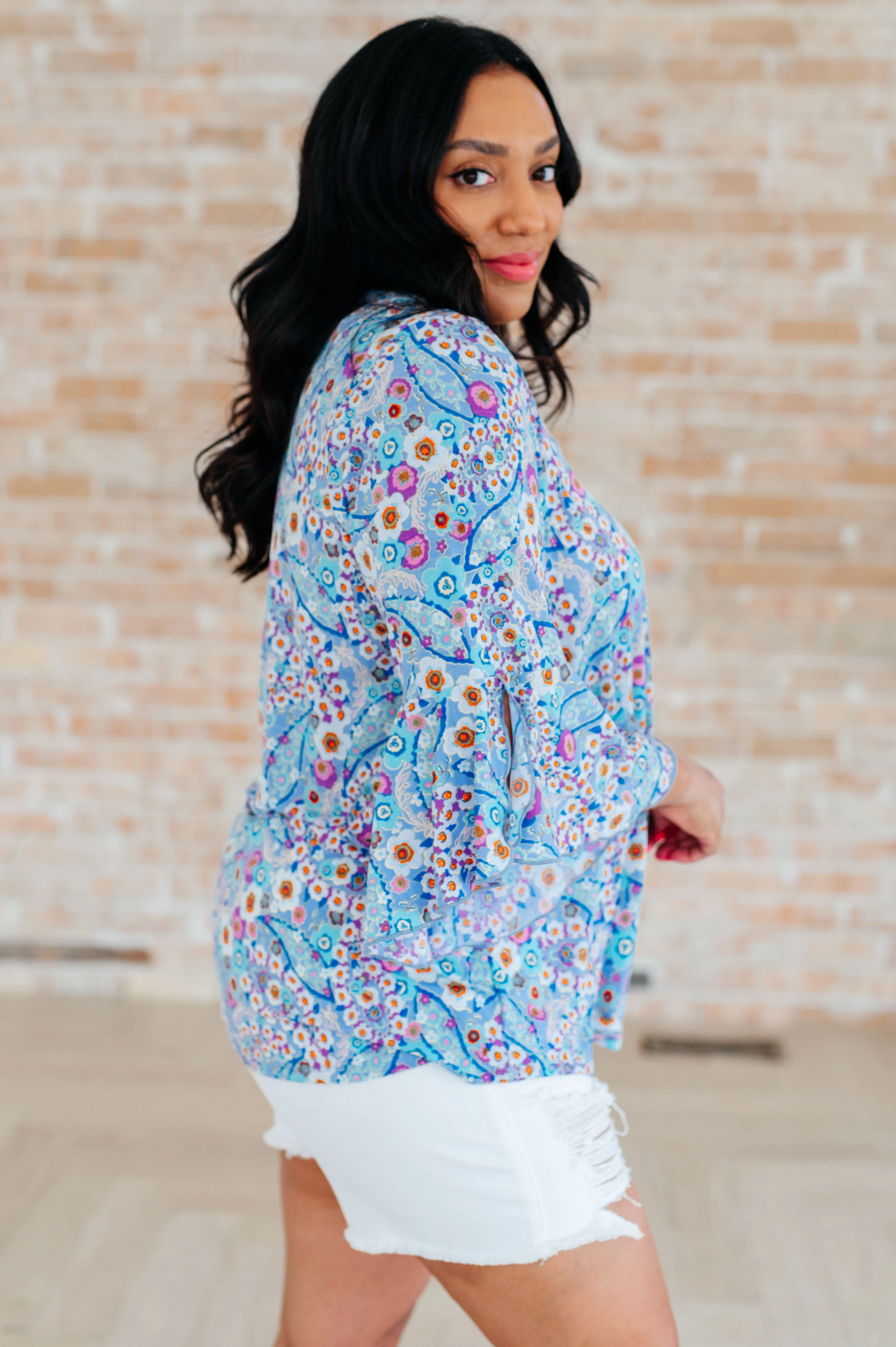 Willow Bell Sleeve Top in Retro Ditsy Floral - 4/4/2024 - Image 5
