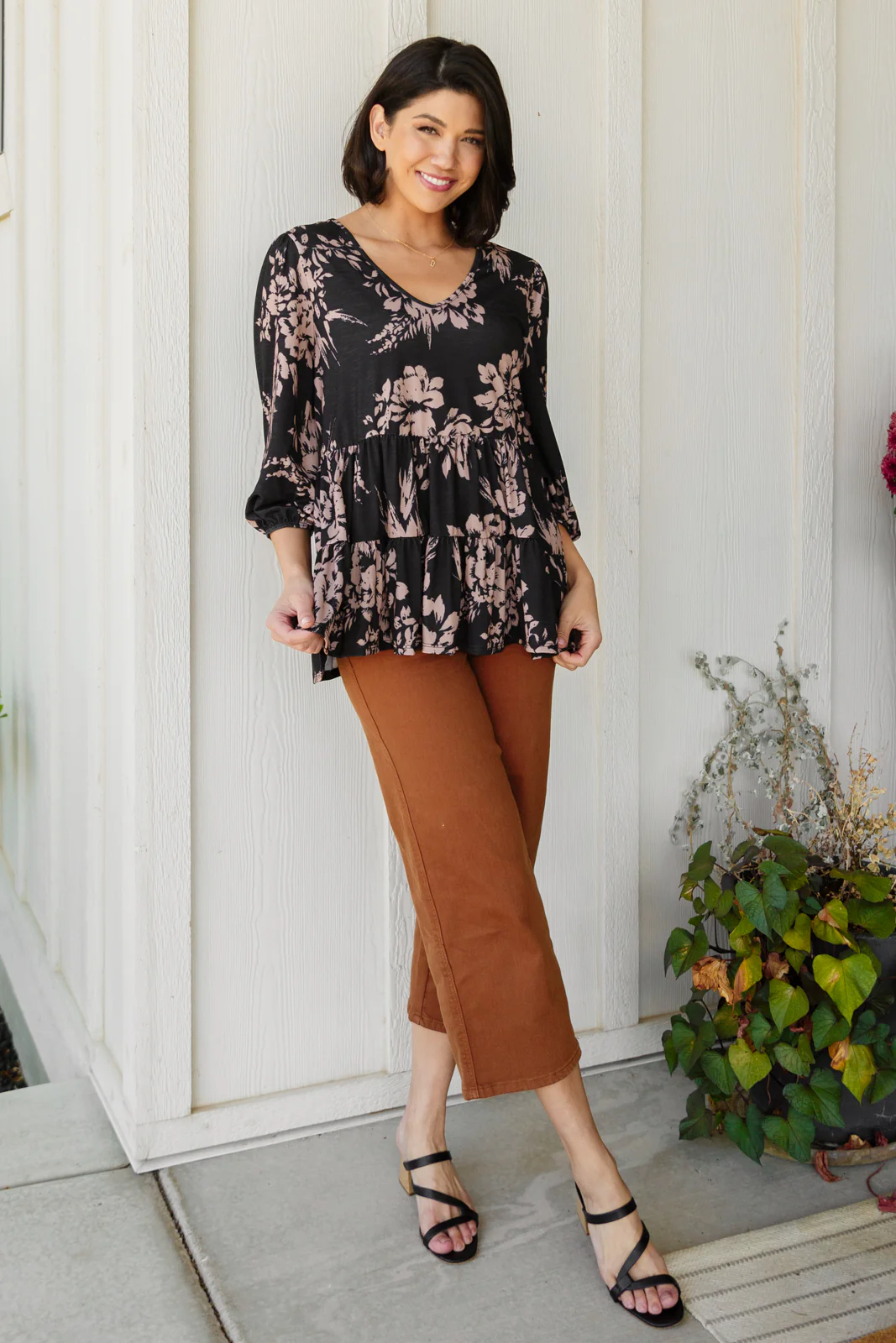 Your Choice V-Neck Floral Top - 10/6/2023 - Image 3