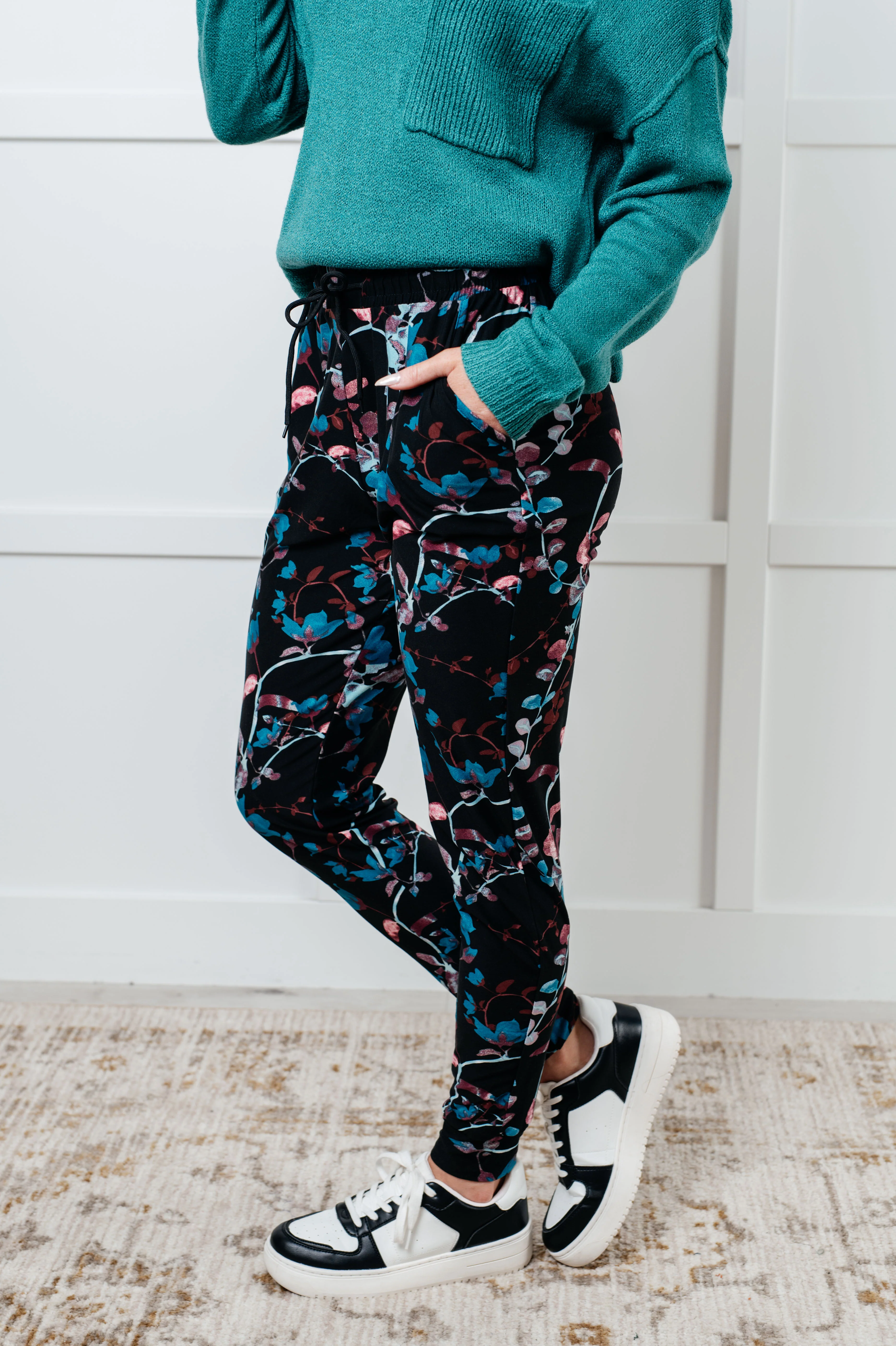 Your New Favorite Joggers in Luminescence Vine - 11/27/2024 - Image 6